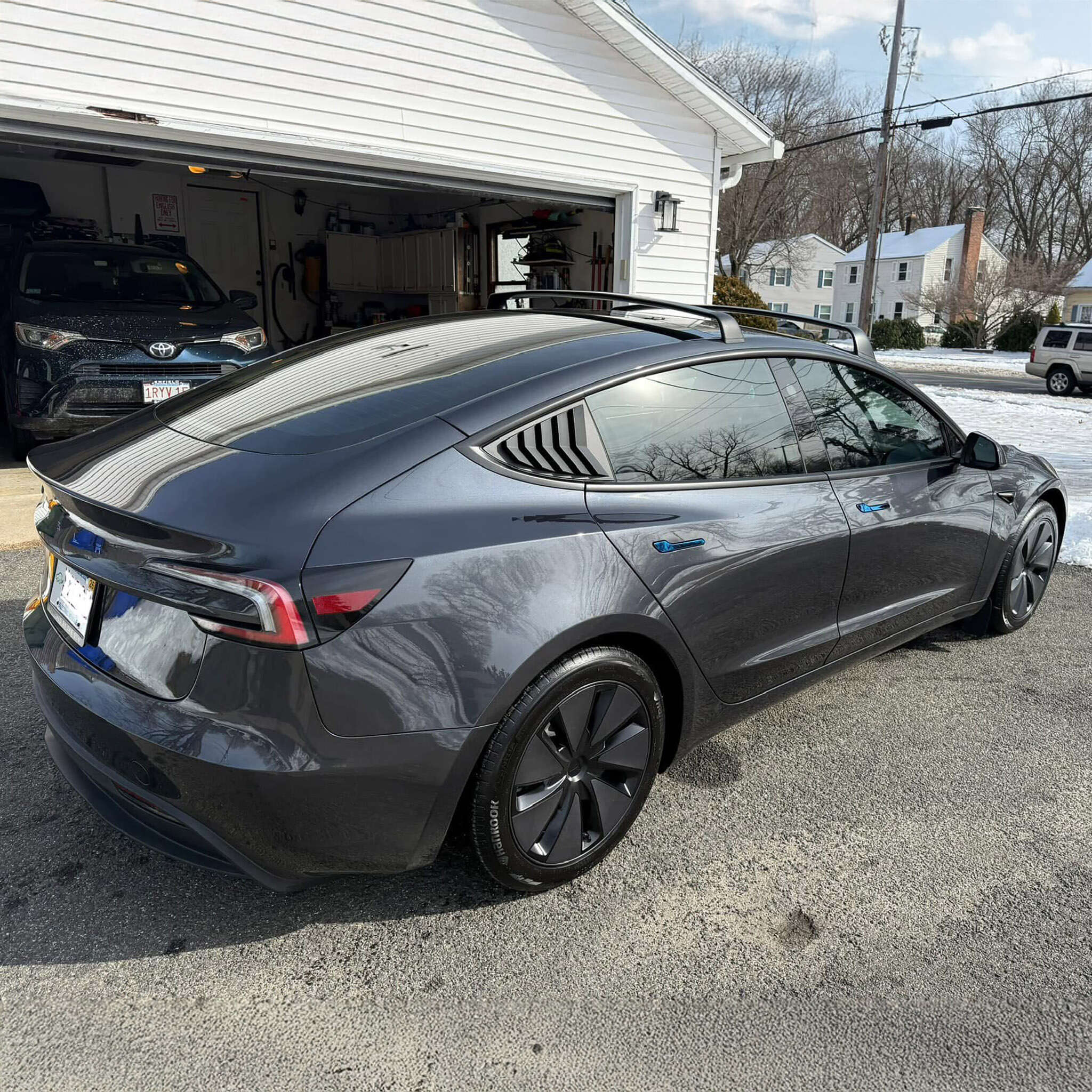 High-Performance Racing Style Rear Side Window Louvers for Tesla Model 3 (2017-2024) - Enhance Style & Reduce Glare for Daily Driving & Car Shows