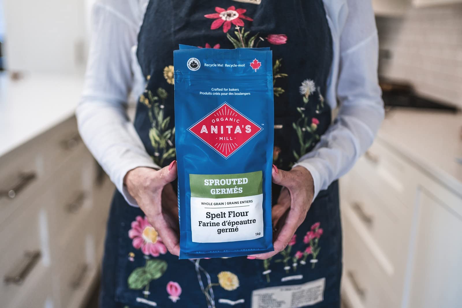 Organic Sprouted Spelt Flour 1kg - Anita's Organic Mill - Non-GMO, Whole Grain, High Protein - Perfect for Baking Bread, Cookies & Healthy Recipes - Made in Canada