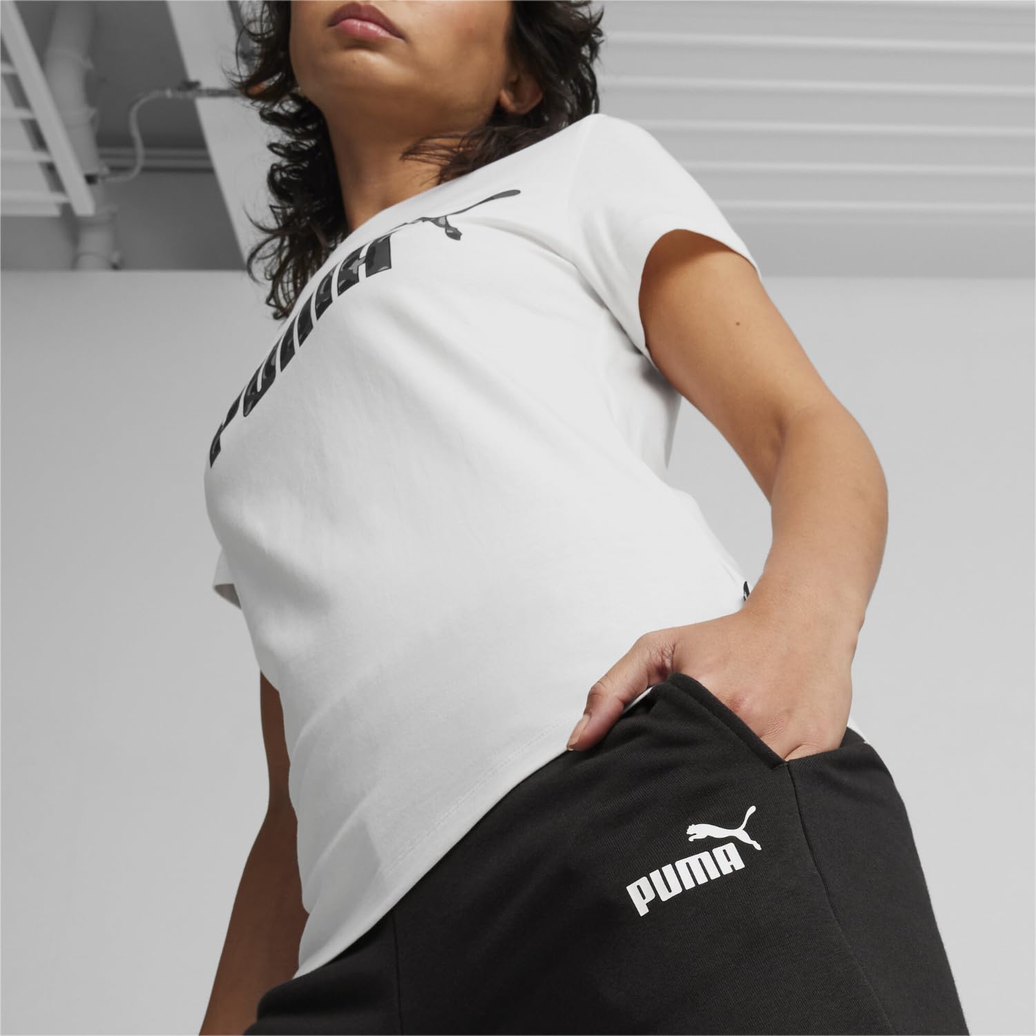 PUMA Women's Essentials Straight Leg Sweatpants - Comfortable Casual Joggers for Workout, Lounge & Everyday Wear
