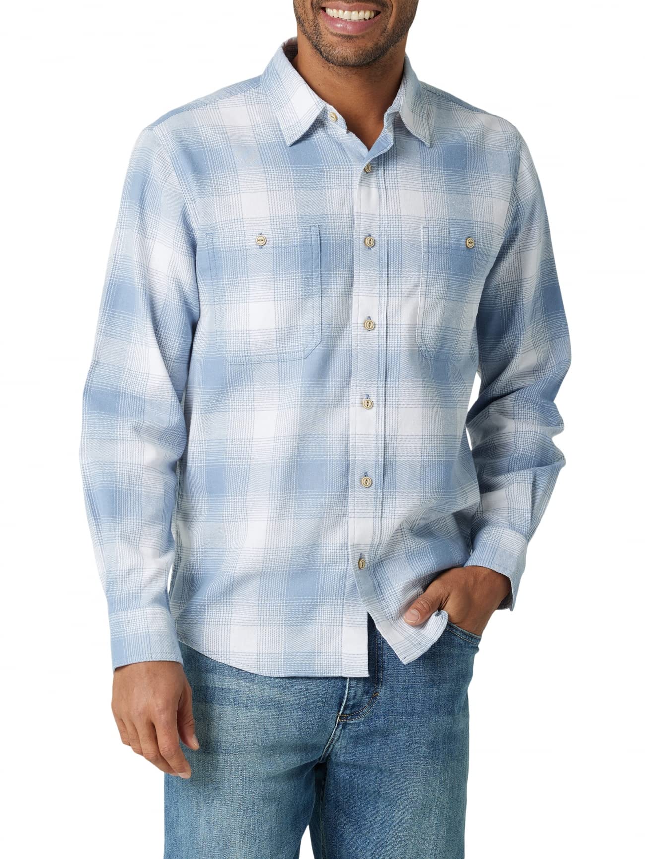 Wrangler Authentics Men's Cloud Flannel Woven Shirt - Soft & Comfortable Casual Button-Up for Outdoor Activities, Camping, and Everyday Wear