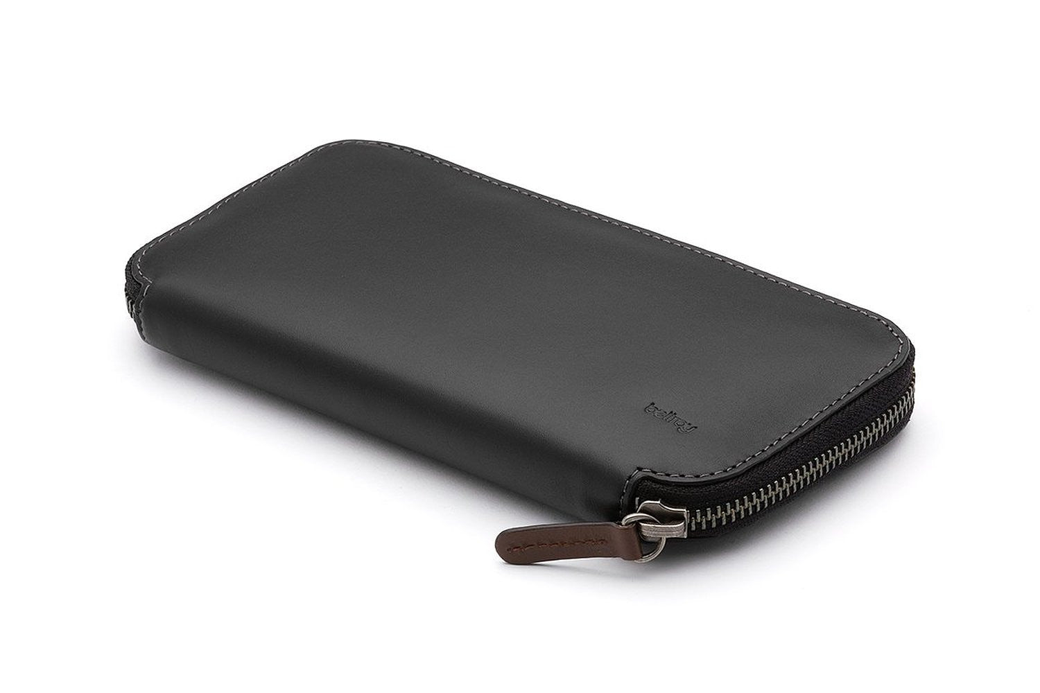 Bellroy Carry Out Wallet - Slim RFID Blocking Travel Wallet for Men & Women | Perfect for Everyday Use, Travel & Business (Black)