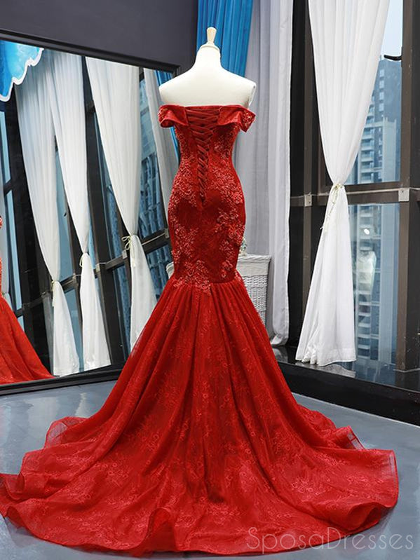 Elegant Mermaid Lace Strapless Red Long Prom Dress for Sweet 16 & Formal Events - Perfect for Homecoming, Prom Night, and Special Occasions