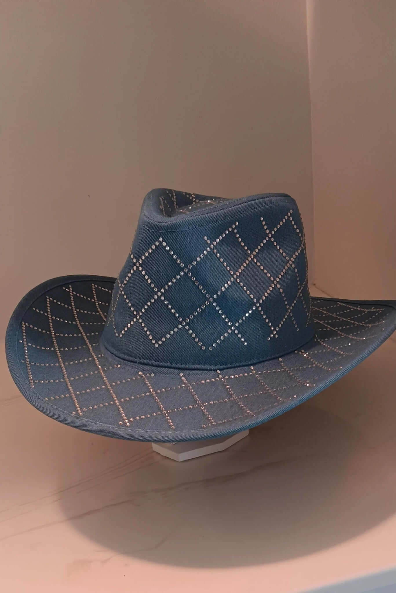 Sparkling Rhinestone Mesh Pattern Denim Cowboy Hat for Women - Western Style Fedora with Embellished Design - Perfect for Country Music Festivals, Rodeos & Western Fashion Outfits