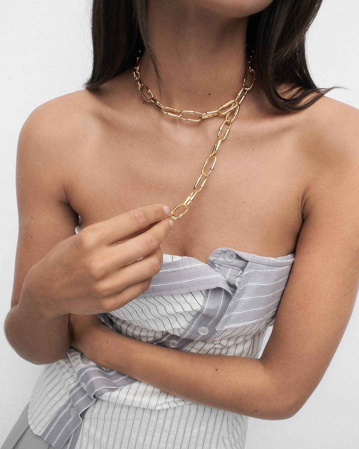 Elegant GRID 3 Loop Chain Necklace for Women - Dainty Layered Gold Plated Jewelry - Perfect for Date Night, Office Wear & Gift Giving
