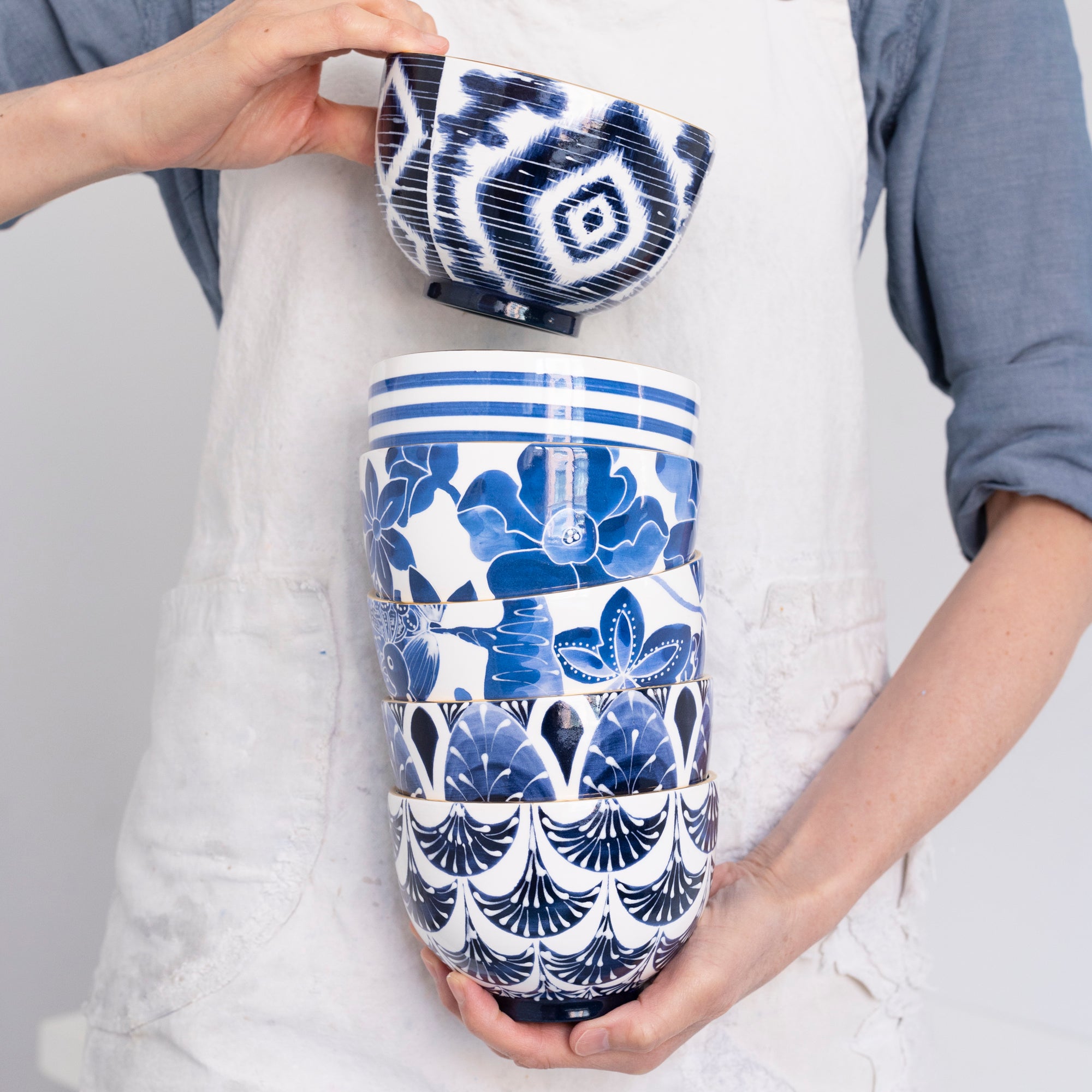 Ceramic Cafe Au Lait Bowl Set - Handmade French Style Breakfast Bowls in Blue & White - Perfect for Coffee, Tea, Cereal & Soup - Ideal for Home, Cafe & Restaurant Use