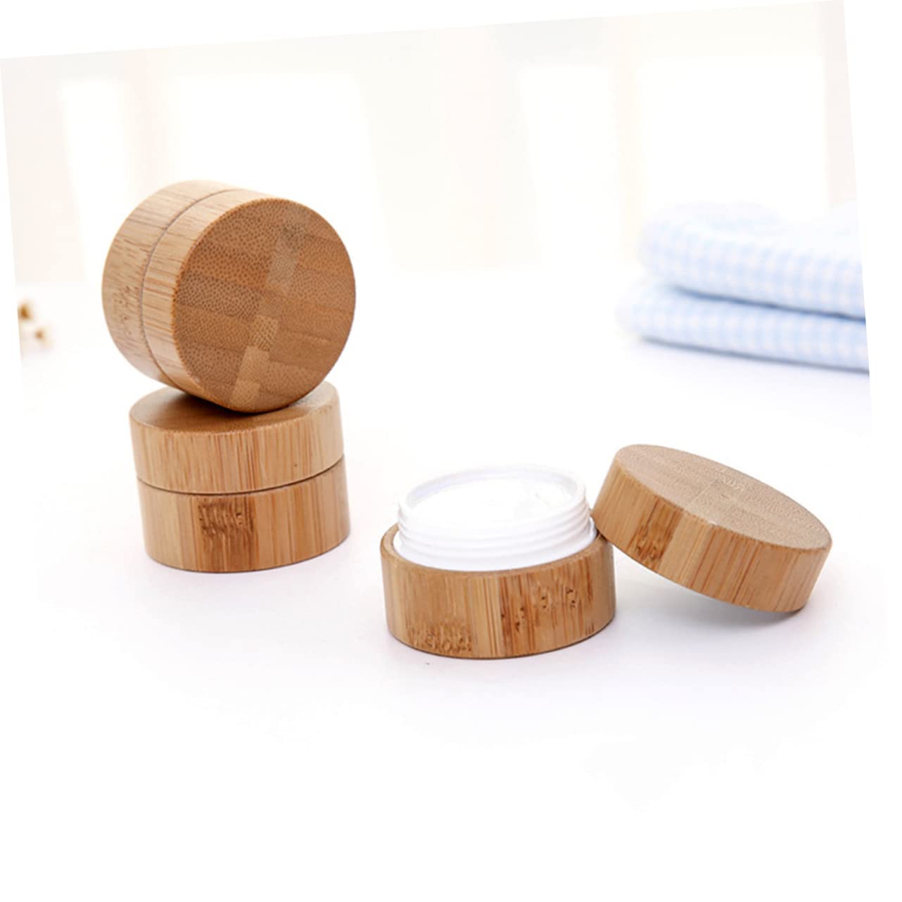Minkissy 1pc Refillable Wooden Makeup Powder Case with Glass Container & Puff - Empty Cosmetic Jar for Cream, Loose Powder, Terrarium - Compact Travel-Friendly Design for Home & On-the-Go Use