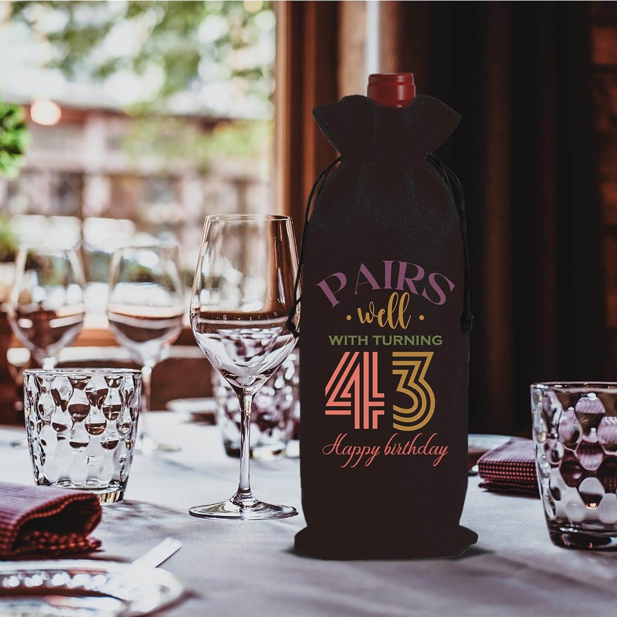 Funny 43rd Birthday Wine Gift Bag for Women & Men - 43 Year Old Birthday Present, Anniversary Party Decor - Born in 1982 Black Wine Bottle Bag (2025) - Perfect for Birthday Celebrations, Wine Lovers & 1982 Nostalgic Gifts