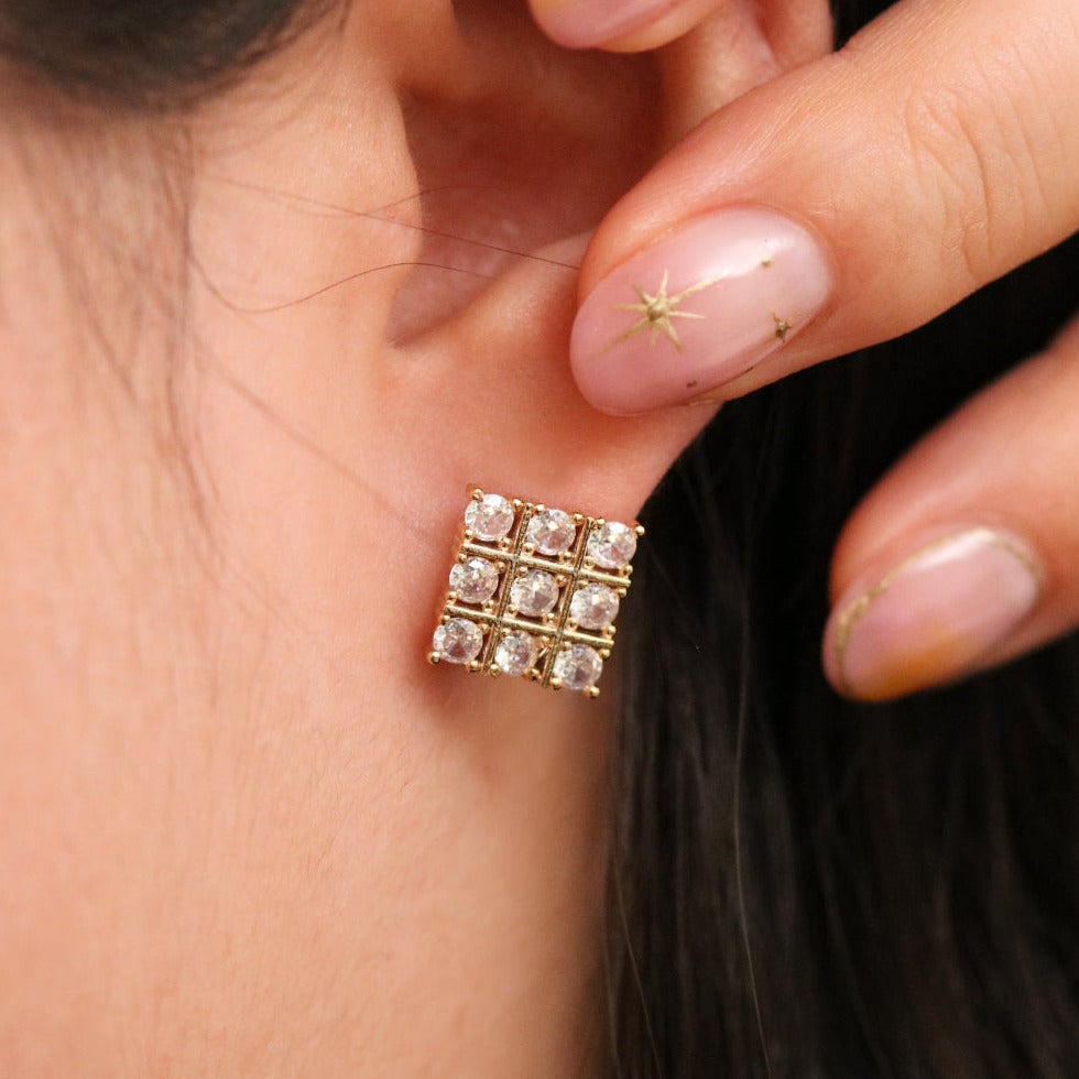 Elegant Cubic Diamond Stud Earrings for Women – Hypoallergenic 925 Sterling Silver – Perfect for Weddings, Parties & Everyday Wear