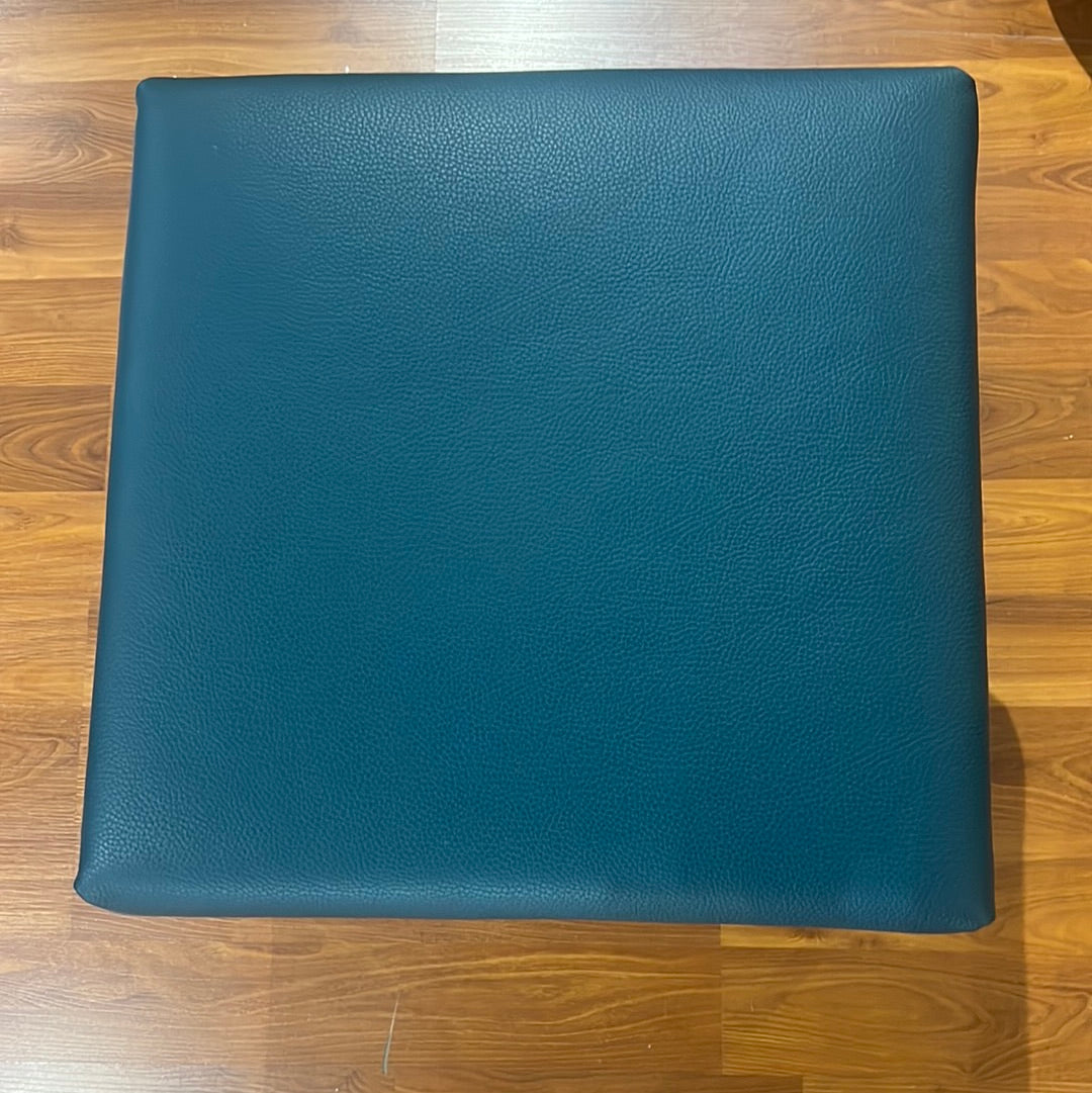 Premium Harlem Leather Ottoman - Soft & Durable Footrest, Storage Bench for Living Room, Bedroom, or Office - Stylish Home Decor & Comfortable Seating Solution