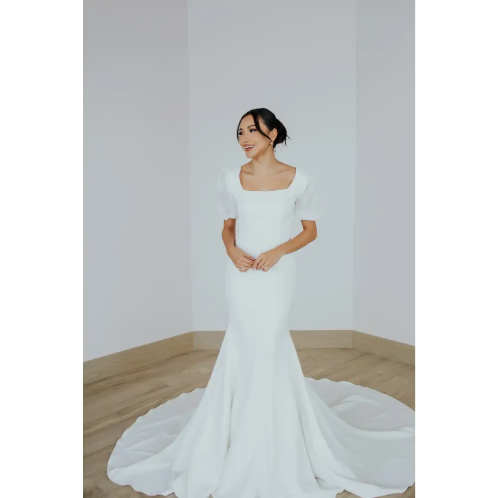 Bridal Closet Stone - Elegant Wedding Jewelry for Brides, Bridesmaids & Special Occasions | Perfect for Engagement, Vow Renewal & Formal Events