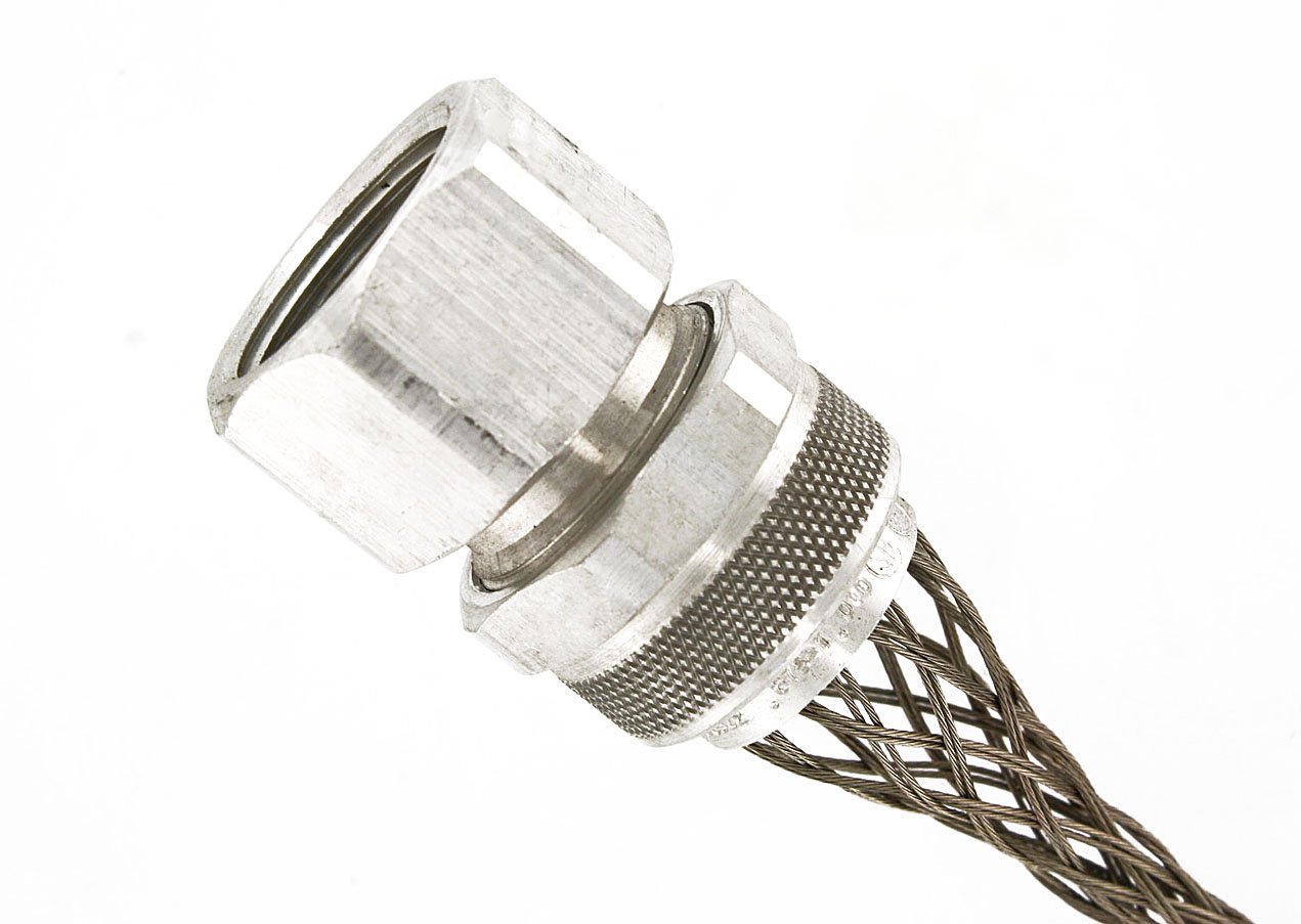 Leviton L7836 1/2WVE .875-1.000 Straight Female Threaded Cable Gland Connector - Weatherproof Strain Relief for Outdoor Electrical Wiring & Industrial Applications