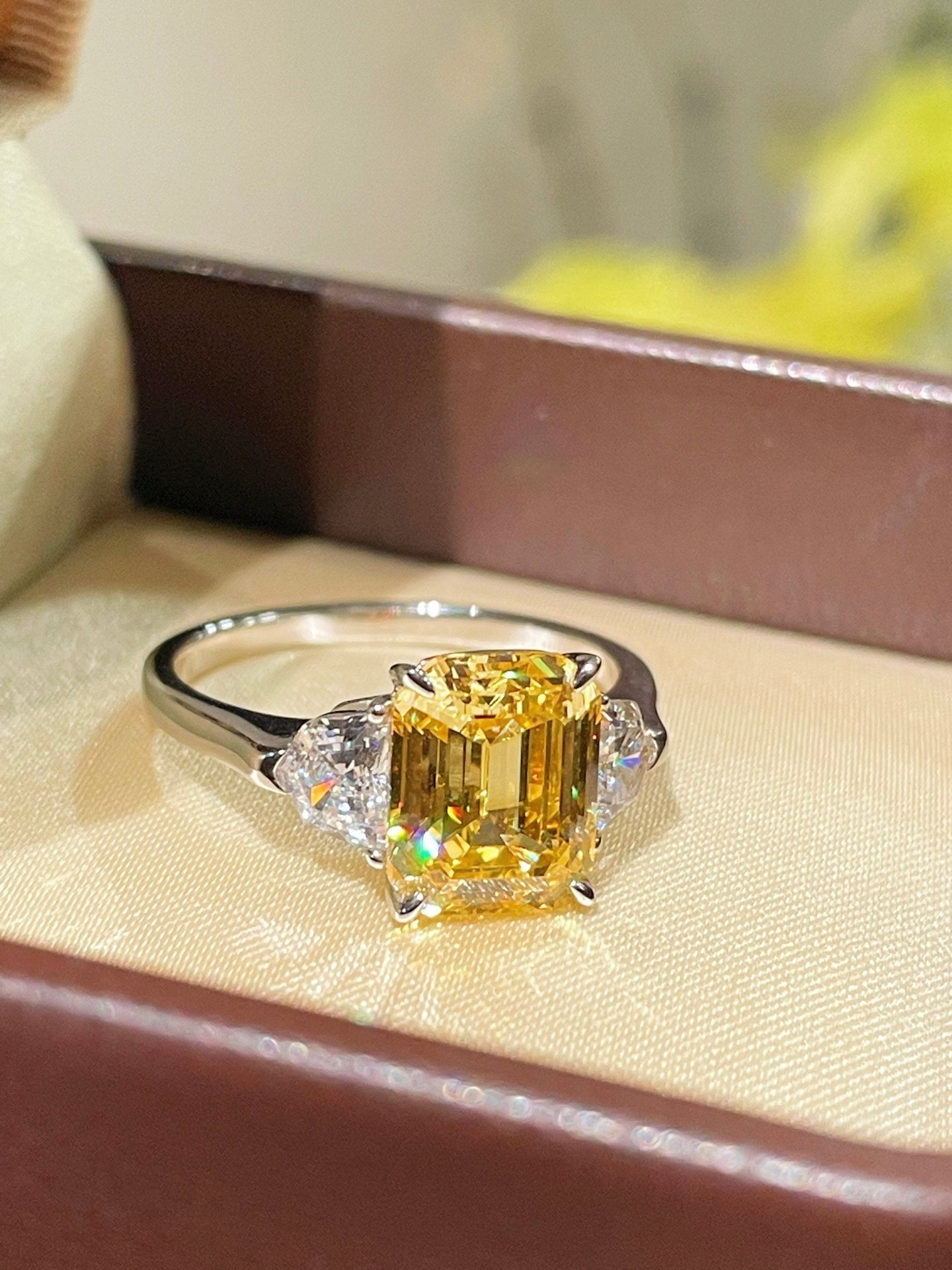 Golden Maze Tower Cut Yellow Diamond Ring – Elegant 14K Gold Solitaire Ring for Women, Perfect for Engagement, Wedding & Anniversary Gifts