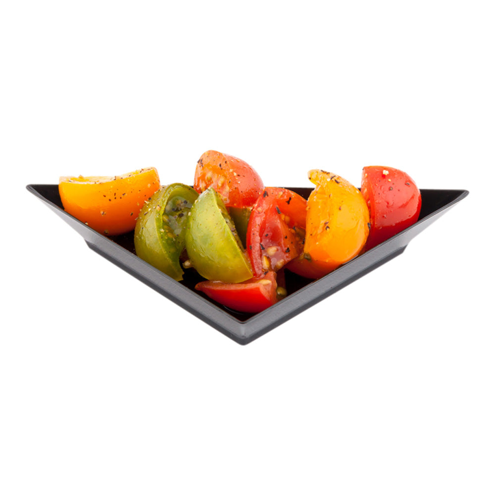 100-Pack Black Plastic Mini Triangle Appetizer Plates & 100 Silver Plastic Mini Spoons for Parties, Weddings, and Catering Events