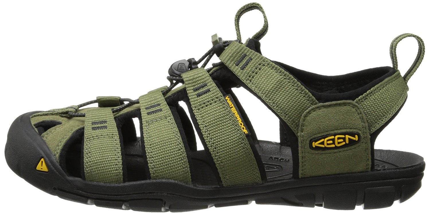 KEEN Men's Clearwater CNX Water Sandals - Lightweight Hiking & Outdoor Adventure Shoes for Beach, Trail, and Travel - Comfortable & Durable for Walking, Camping, and Water Activities