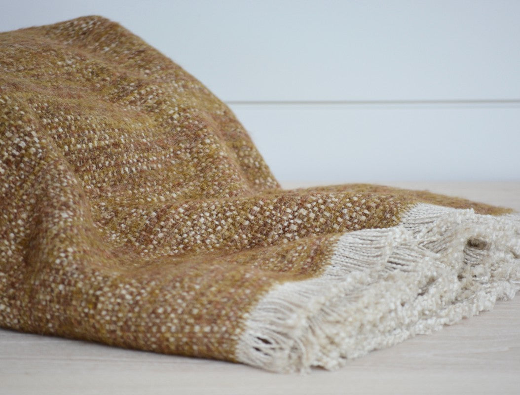 Naka Camel Throw Blanket - Soft & Cozy Knit Afghan Blanket for Couch, Bed, or Travel - Perfect for Home Decor, Gifts, and Cold Weather Comfort