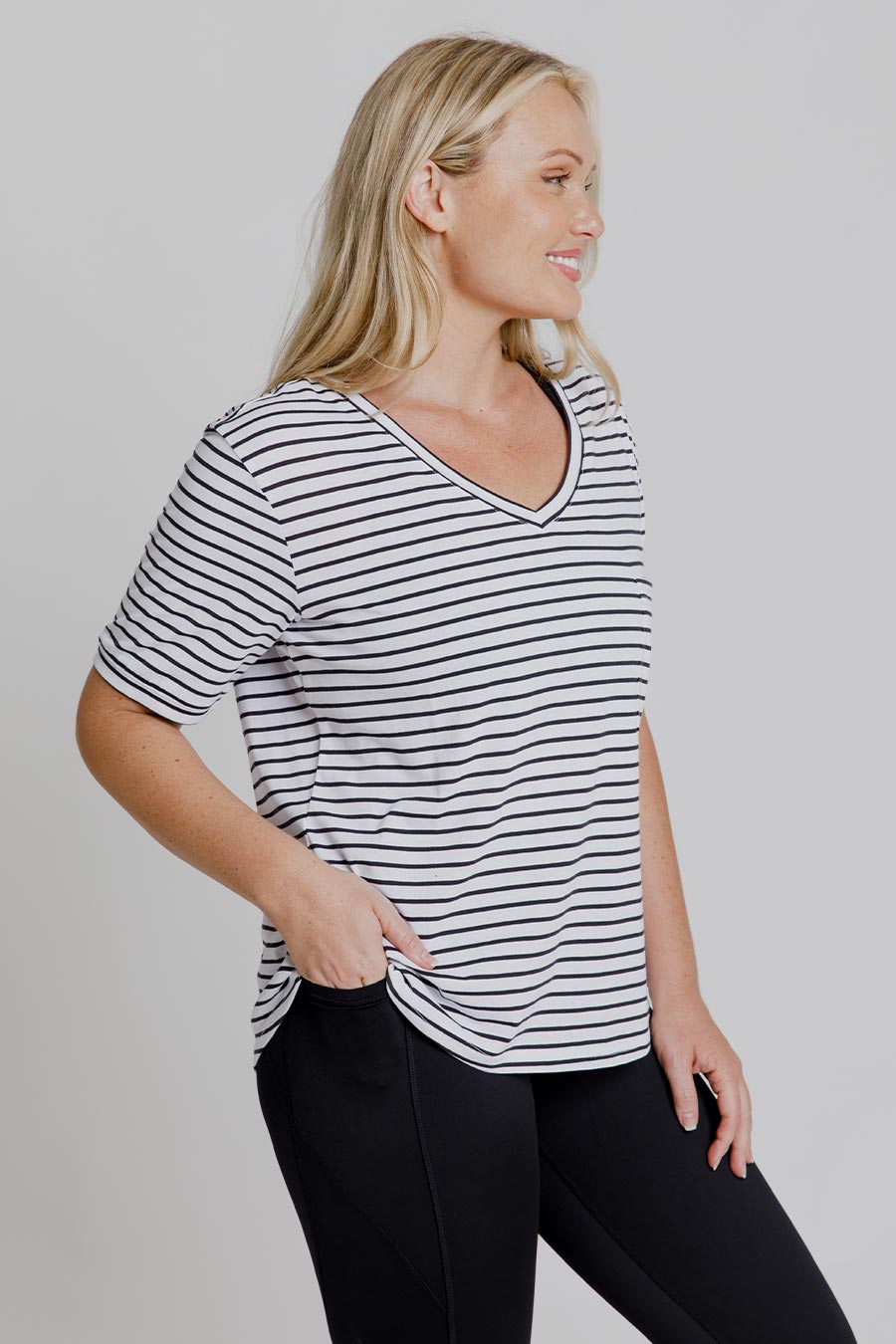 Men's Black Stripe Pocket T-Shirt - Comfortable Casual Tee for Everyday Wear | Perfect for Outings, Work & Relaxation