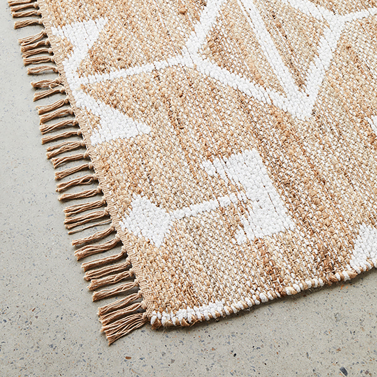 Bodhi Trudy Natural Fiber Rug - Handwoven Boho Chic Area Rug for Living Room, Bedroom, or Nursery - Eco-Friendly Home Decor