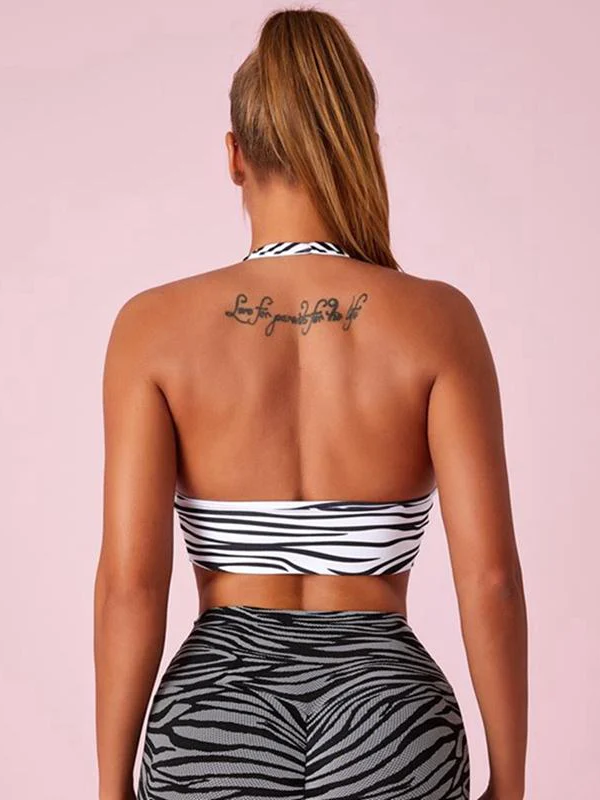 ZASUWA Women's Halter Sports Bra - Zebra Print, Breathable & Supportive for Yoga, Running, Gym Workouts