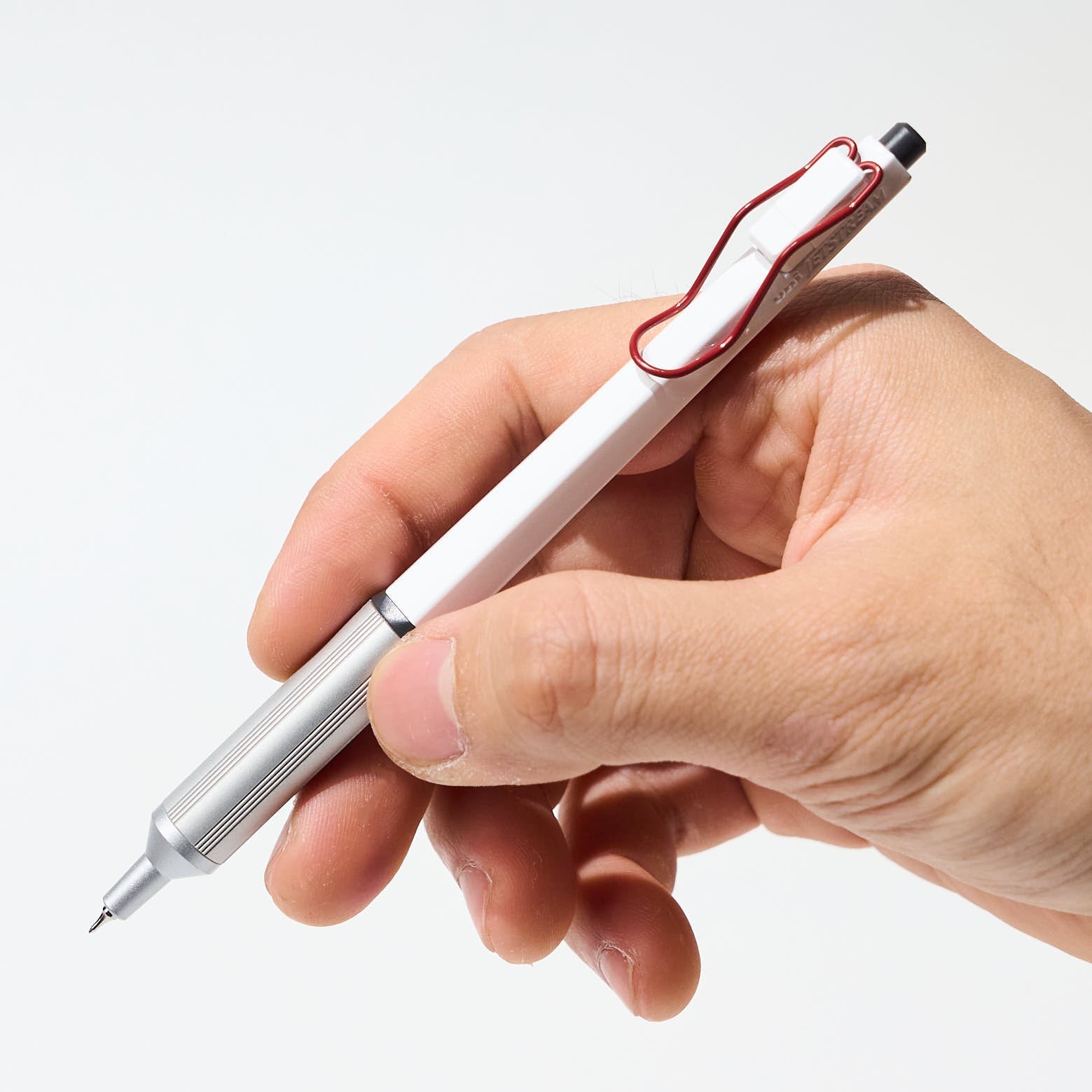 Jetstream Edge Ballpoint Pen - Smooth Writing 0.7mm Fine Point - Uni Mitsubishi Pencil - Perfect for Office, School & Everyday Use