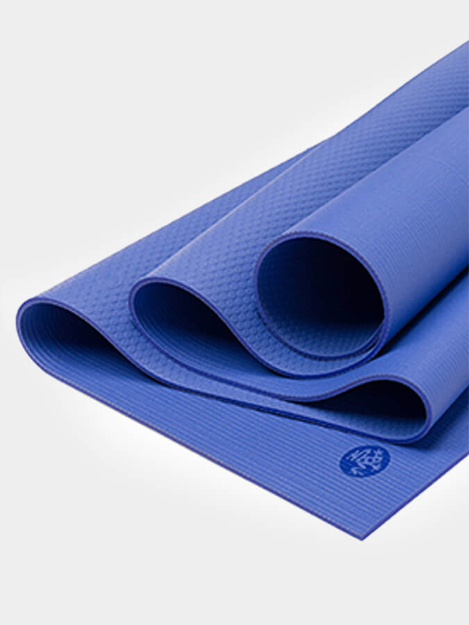 Premium Manduka PRO Yoga Mat 6mm - Extra Thick Non-Slip Eco-Friendly Exercise Mat for Hot Yoga, Pilates & Home Workouts - Ideal for Professional Yogis & Fitness Enthusiasts