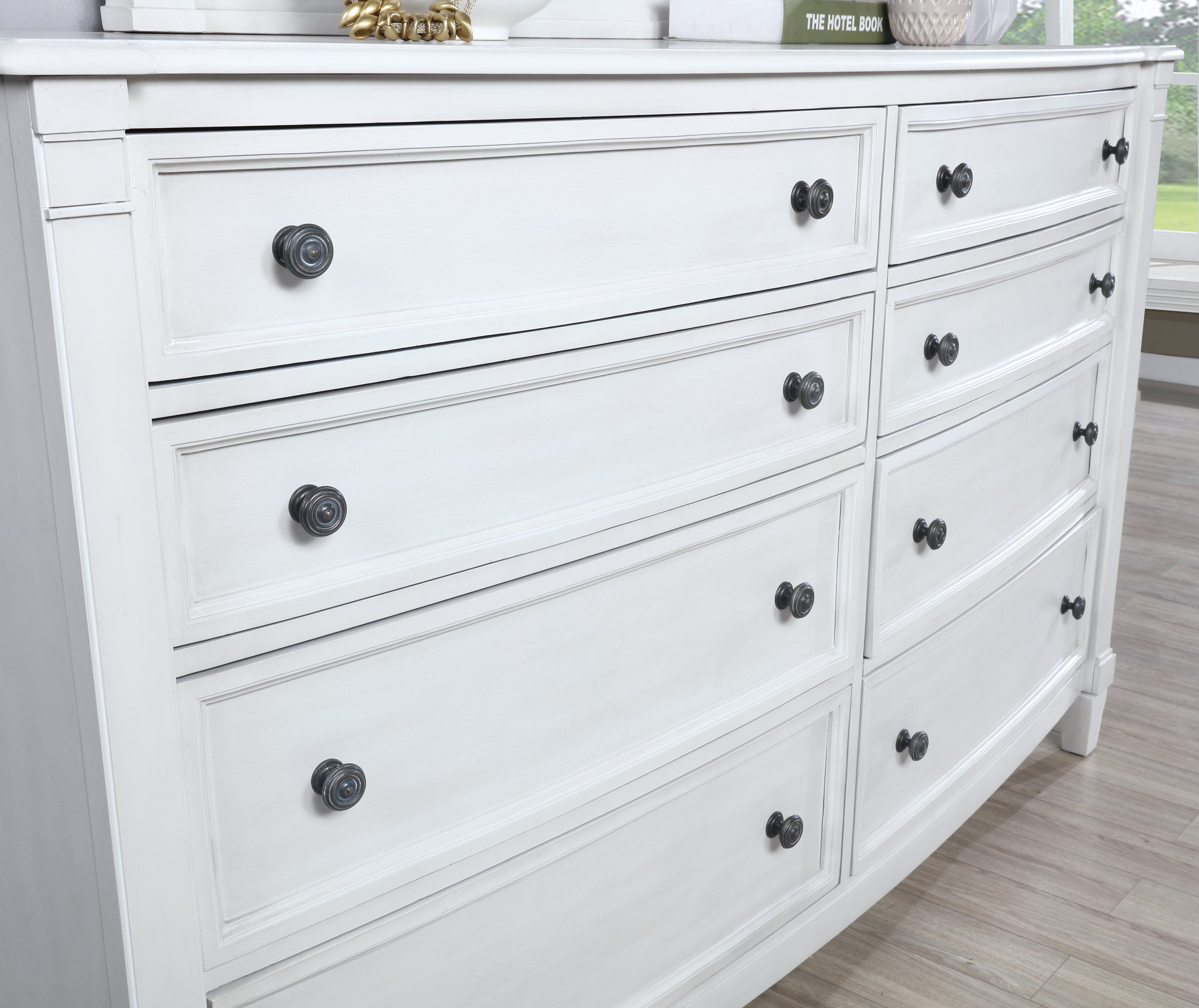 White Saline Wood Planked 8-Drawer Dresser with Mirror - Modern Bedroom Furniture for Home Organization & Storage