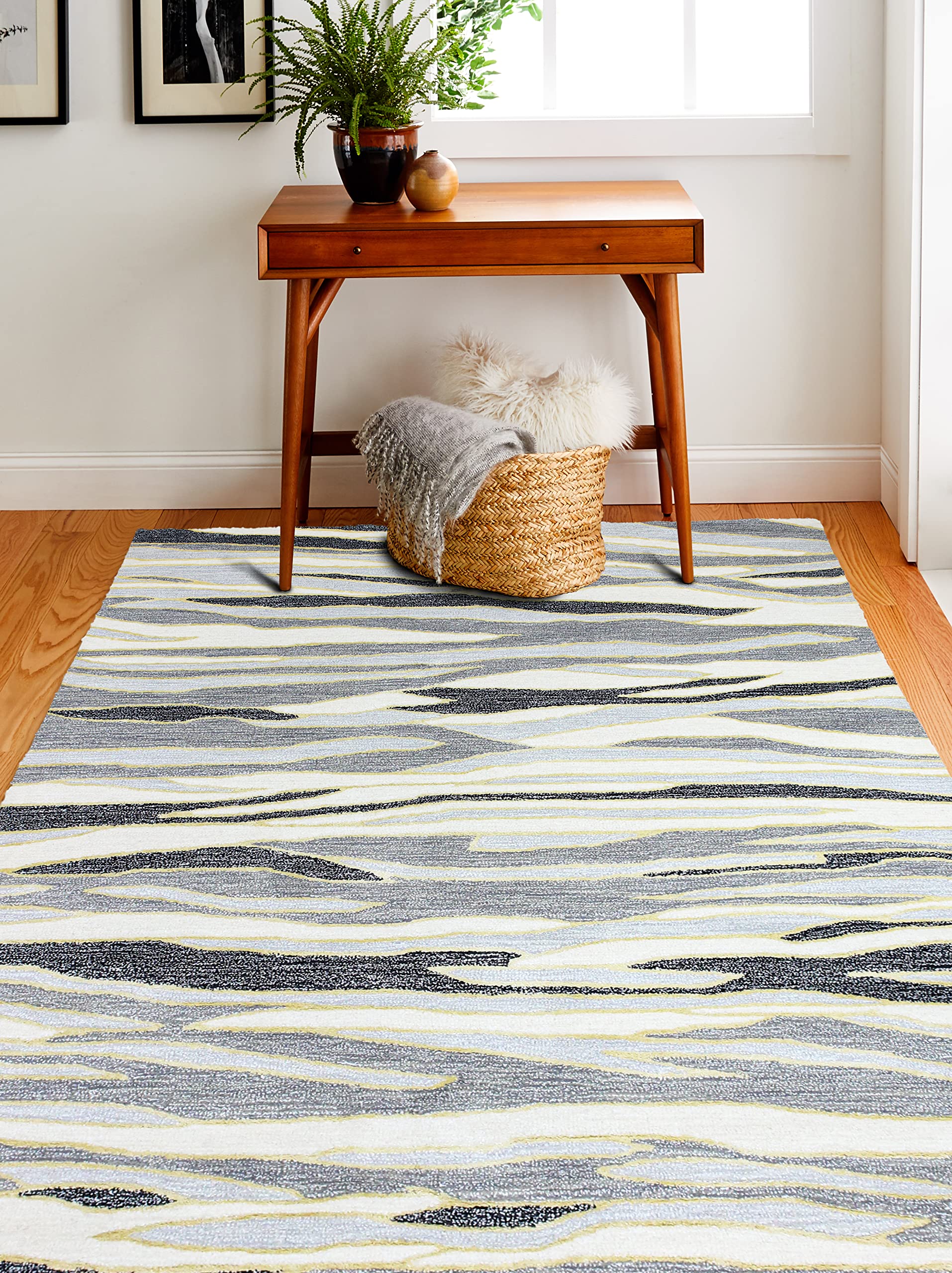 Luxury Hand Tufted Wool & Viscose Area Rug - Bashian Collection - 2.6’ x 8’ Ivory/Black Runner Rug for Entryway, Living Room, Bedroom - Soft & Durable Home Decor for Modern Interiors