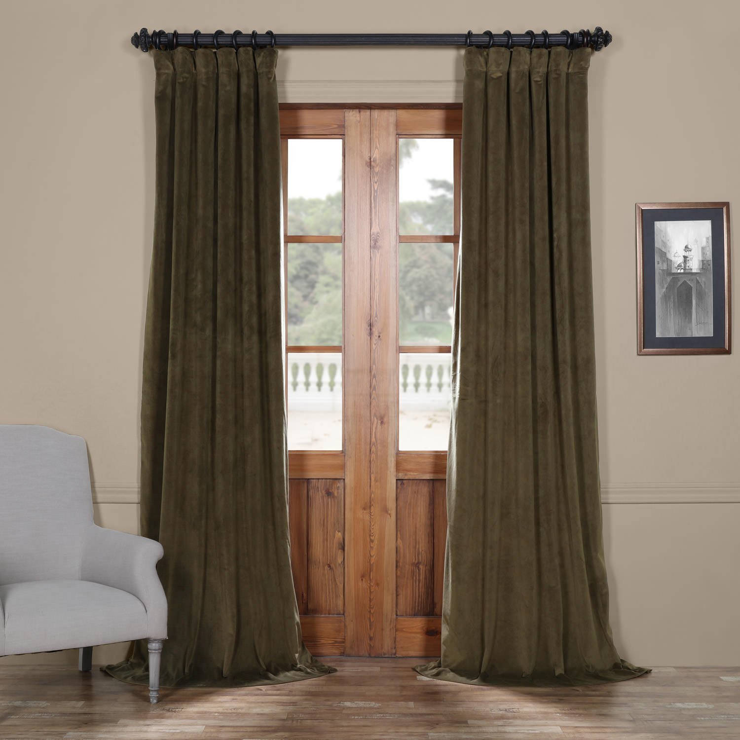 IYUEGO Pinch Pleat Blackout Curtains 84x72 Inches - Thermal Insulated Velvet Drapes for Patio Doors, Hunter Green, Set of 1 Panel | Noise Reducing & Energy Saving Window Treatments for Living Room, Bedroom & Office