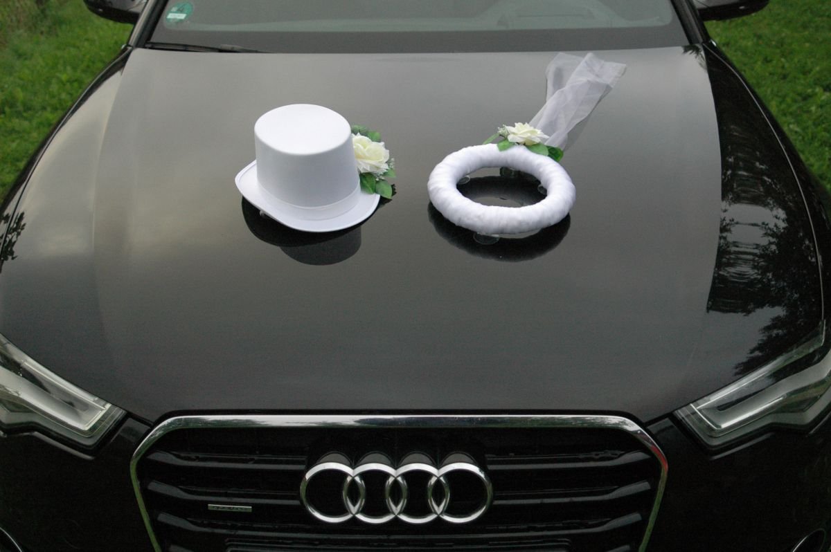 Elegant Bridal Car Veil & Hat Decor - Rose Wedding Car Jewelry for Couples - Perfect for Wedding Day & Anniversary Celebrations (Ecru/White)