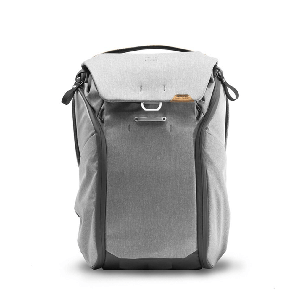 Peak Design Everyday Backpack 20L V2 - Waterproof Camera Backpack for Photographers & Travel, Durable Ash Gray Laptop Bag with Customizable Storage - Perfect for Commuting, Hiking & Urban Exploration