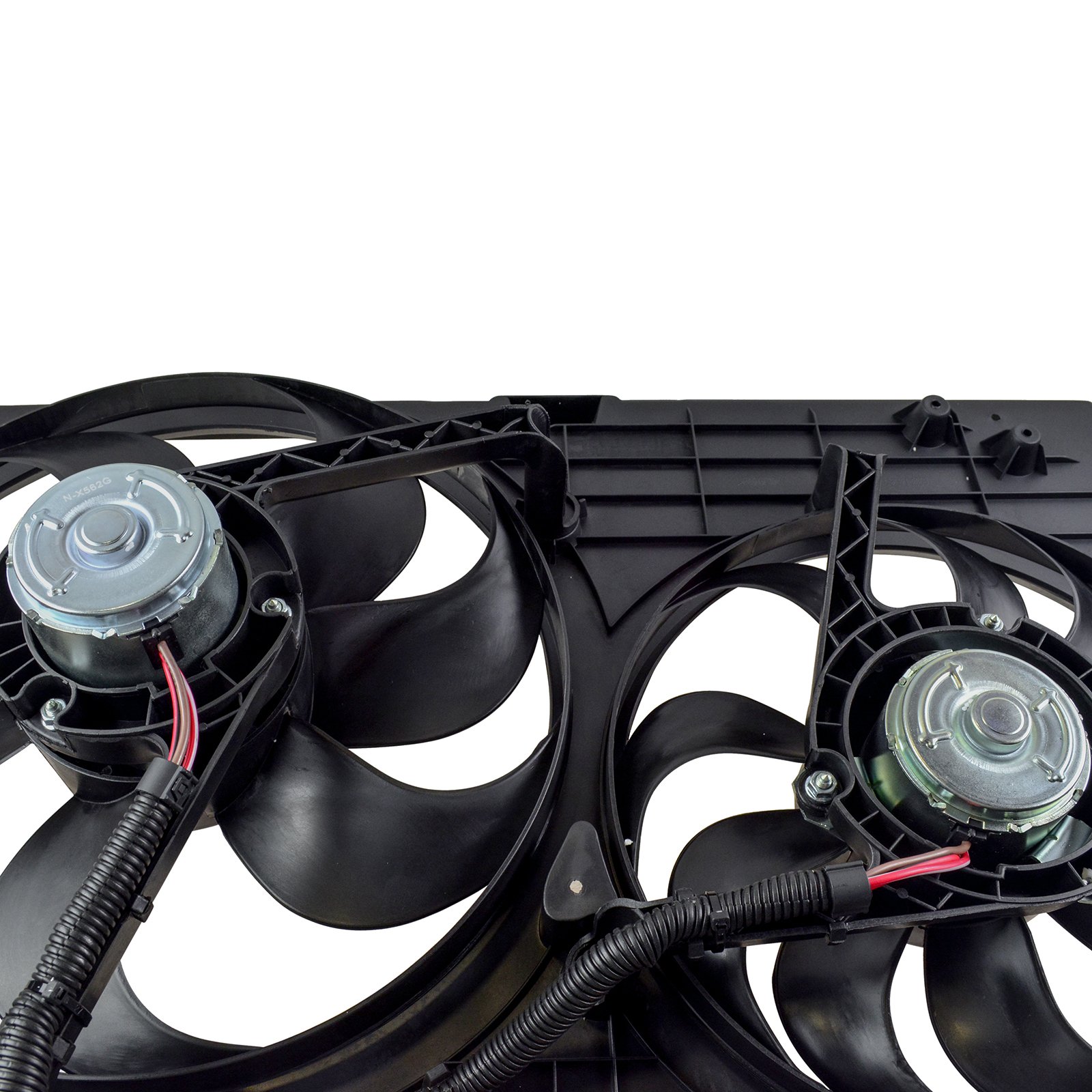High-Performance Radiator Fan Assembly for 1999-2006 Volkswagen Golf (1.8L L4, 2.8L V6, 2.0L L4, 1.9L L4) - Direct Fit Replacement Part - Perfect for Engine Cooling & Overheating Prevention in Hot Weather & Heavy Traffic