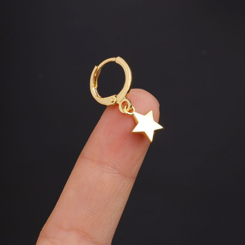 18K Gold Cartilage Seahorse Huggie Hoop Earrings for Women - Dainty & Elegant Seahorse Design for Helix, Tragus, or Lobe Piercings - Perfect for Everyday Wear, Gifts, and Special Occasions