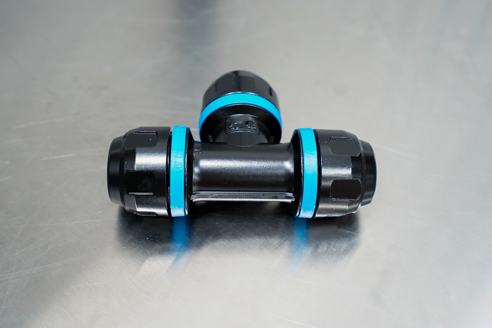 Prevost Equal Female Tee for 1 Pipe - High-Quality Brass Pipe Fitting for Plumbing & HVAC Systems - Perfect for Water Supply, Gas Lines & Industrial Applications