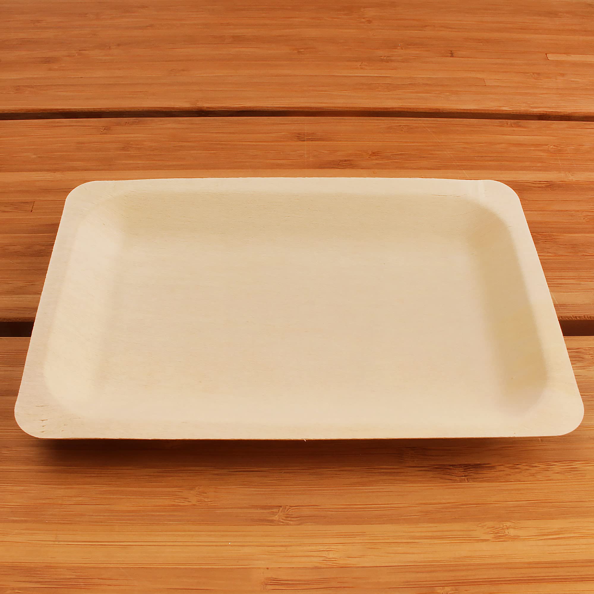 BambooMN - 300 Pack Eco-Friendly Disposable Bamboo Plates 7.7