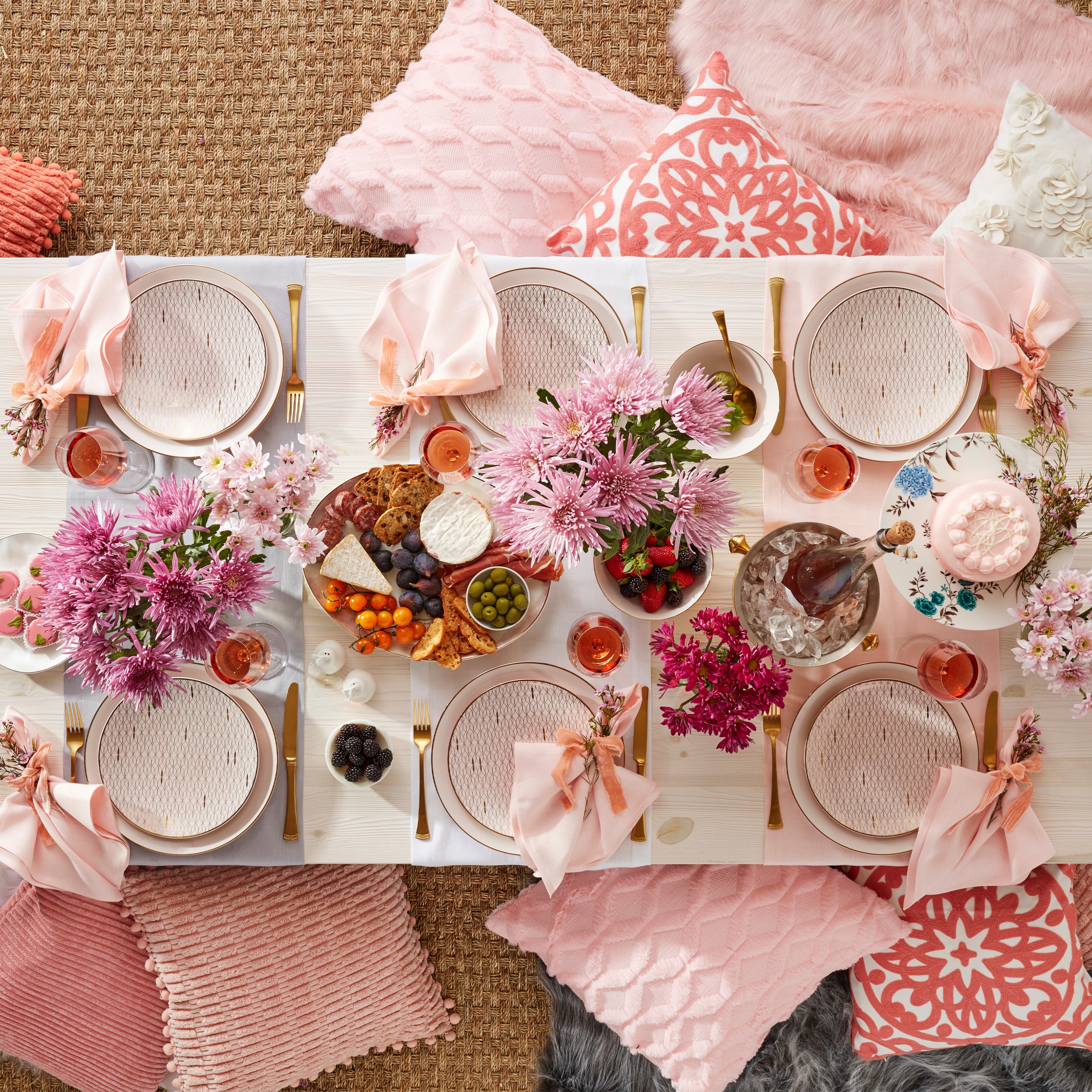 Trianna Blush 12-Piece Dinnerware Set - Porcelain Plates, Bowls & Mugs for 4 - Elegant Tableware for Dinner Parties, Holidays & Everyday Use