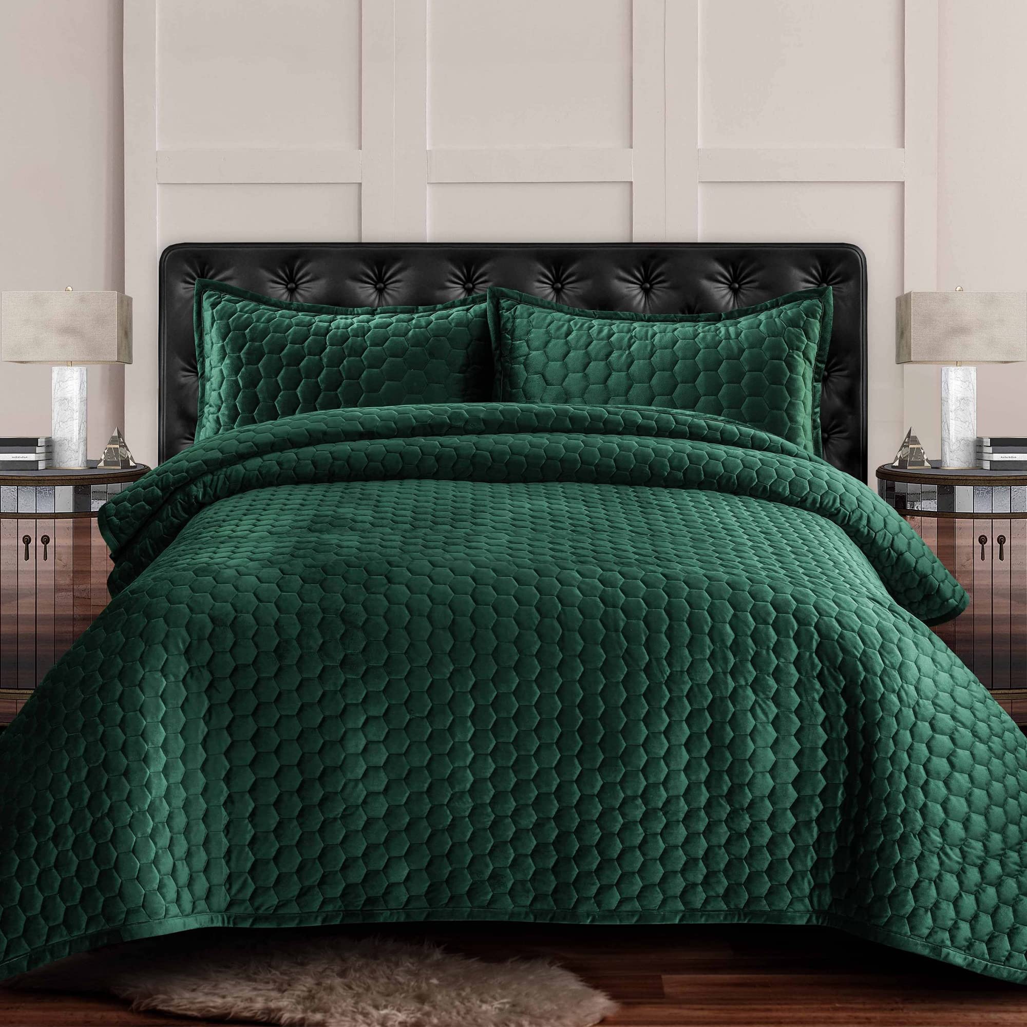 Tribeca Living Velvet King Quilt Set - 3 Piece Honeycomb Stitch Bedding with Oversized Quilt & Sham Pillowcases | 260GSM Ultra Soft Velvet in Lugano/Teal | Luxury Bedroom Decor for Master Suite or Guest Room