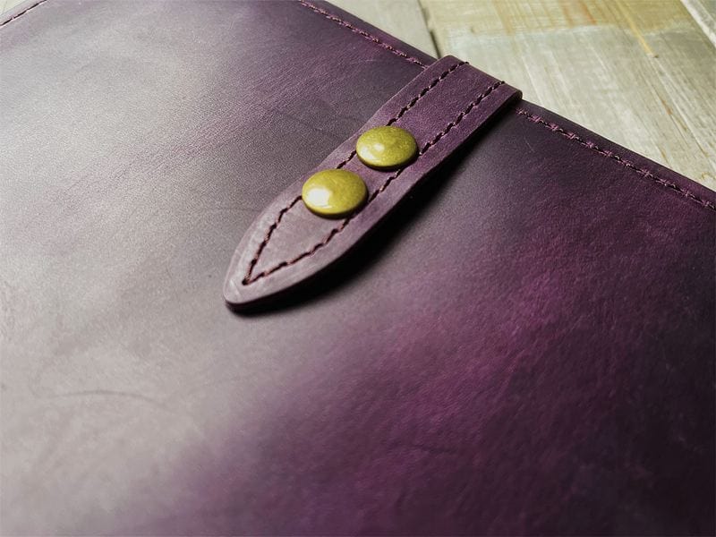 Elegant Purple Refillable Leather Journal for Women - Perfect for Writing, Sketching & Gift Giving