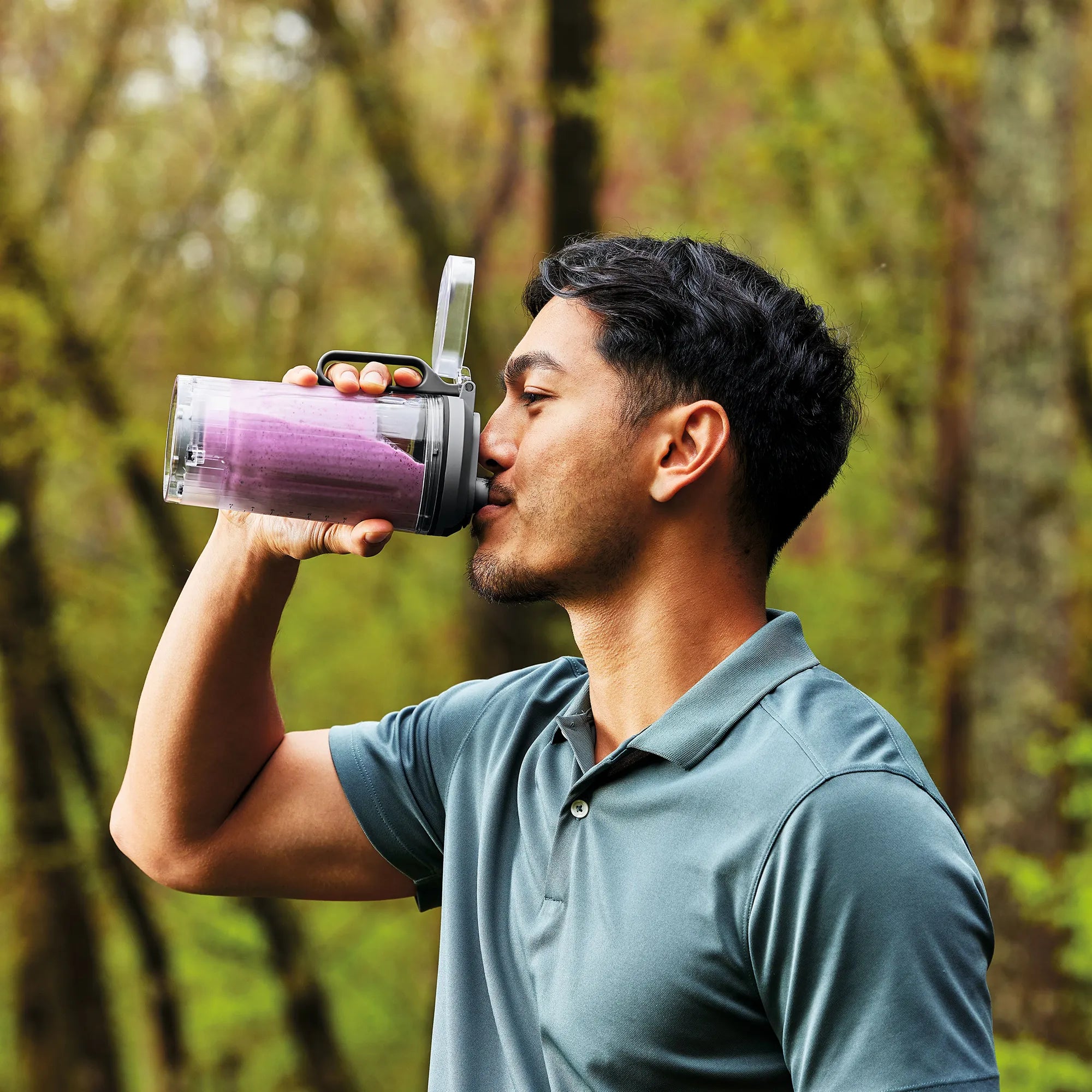 Ninja Blast Max Cordless Portable Blender - Powerful 1000W Motor, 20oz Travel Cup, USB Rechargeable for Smoothies, Shakes & Protein Drinks - Perfect for Gym, Office & Outdoor Adventures