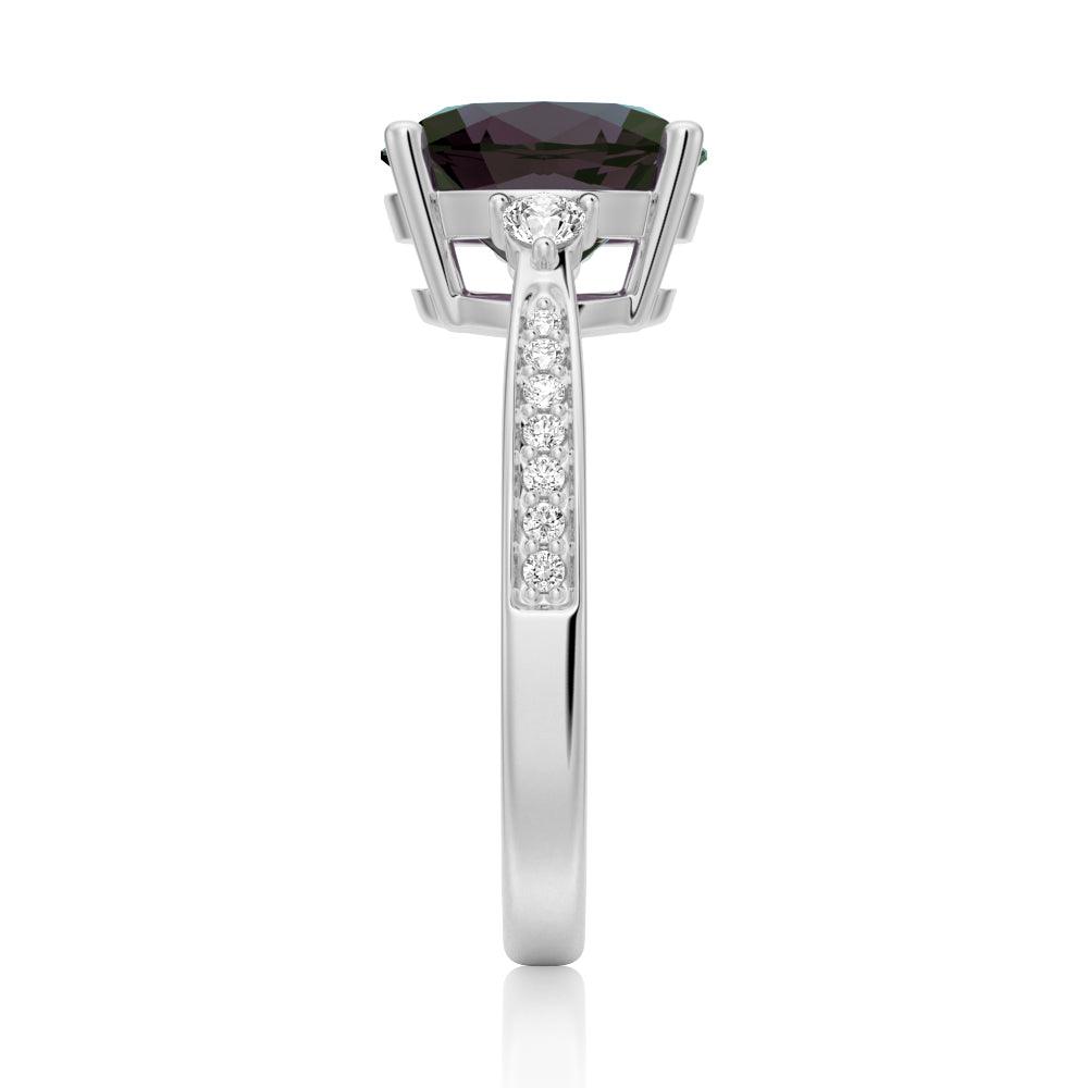 3 CT Oval Cut Alexandrite Engagement Ring with Moissanite Accents - Vintage Style Wedding Ring for Women, Perfect for Proposals, Anniversaries & Special Occasions