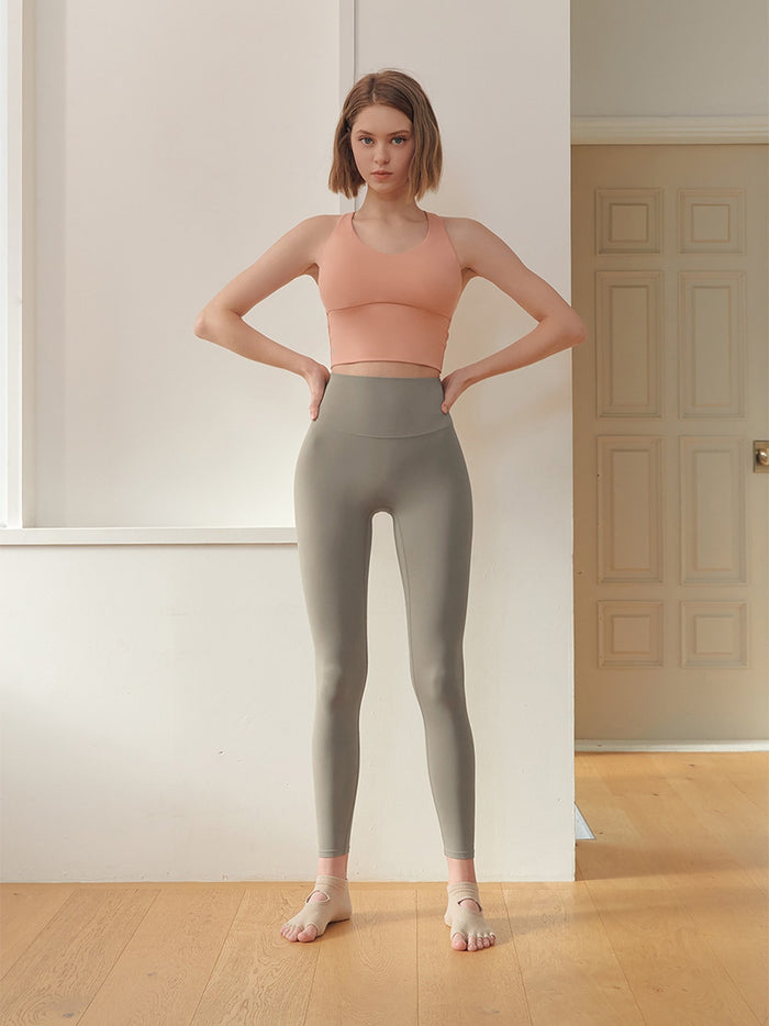 Black Label 330N High-Waisted Yoga Leggings for Women - Premium Workout Tights for Running, Gym & Lounge - Moisture-Wicking & Stretchy Comfort