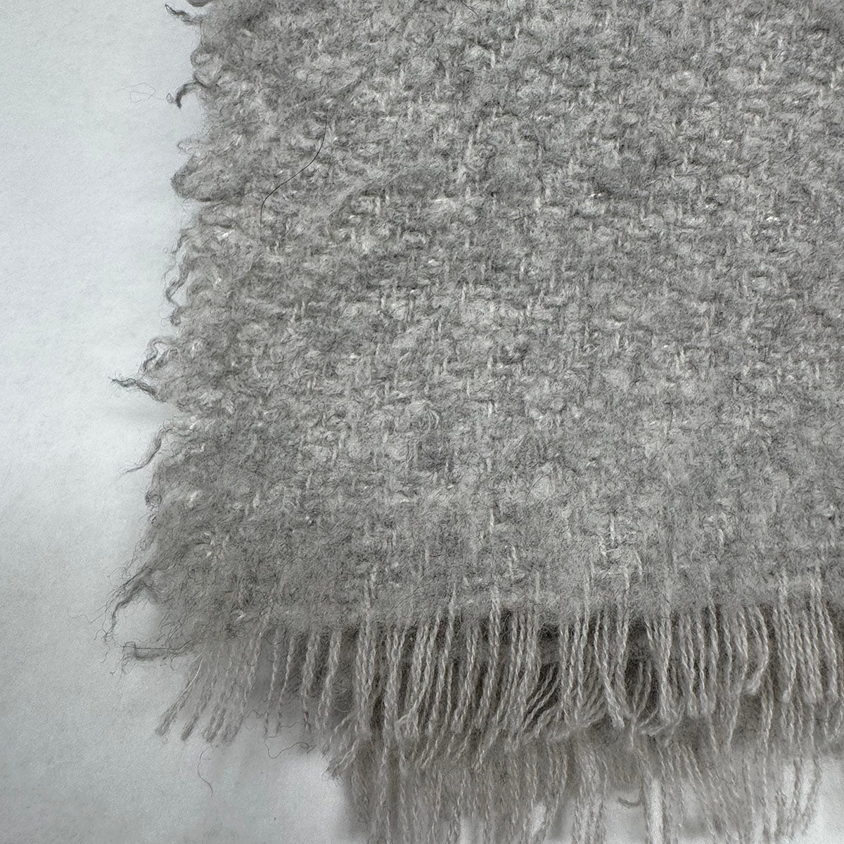 Luxury Alonpi Cashmere Throw Blanket - Ultra Soft & Warm for Winter - Perfect for Sofa, Bed & Travel