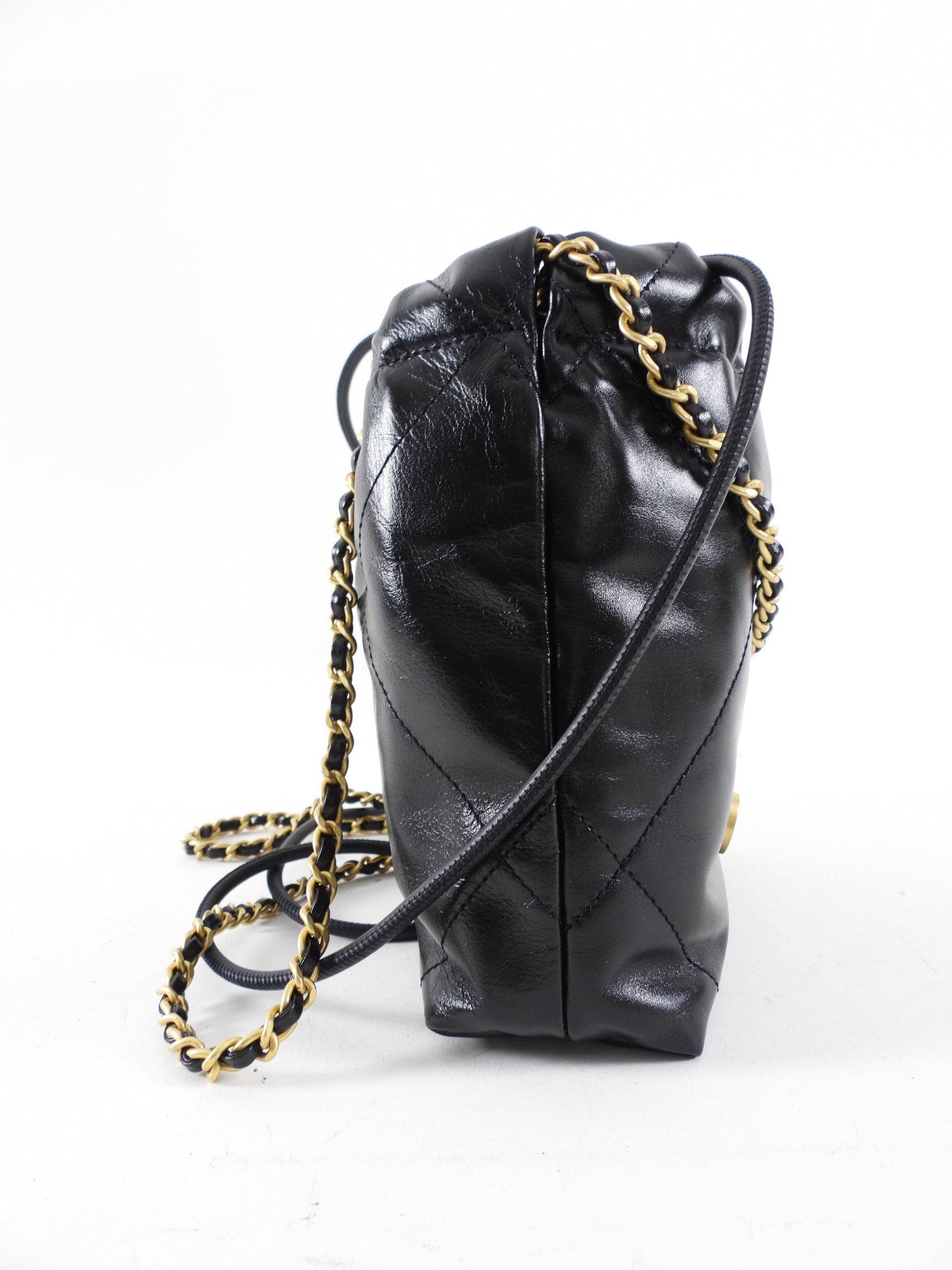 Chanel 23S Black Leather Chain 22 Mini Bag - Luxury Crossbody Purse for Women, Fashionable Evening Out & Party Accessory