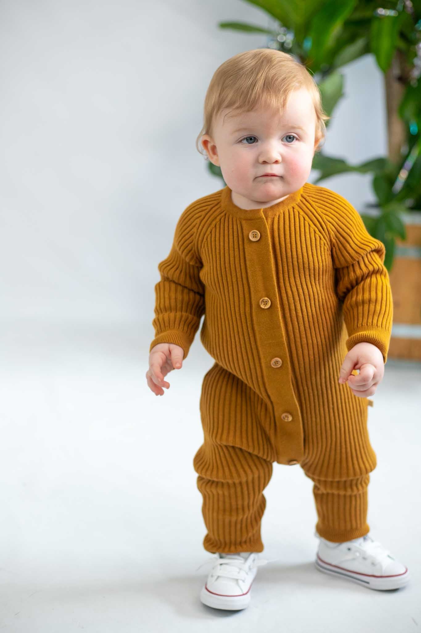 Organic Ginger Magnetic Romper for Baby - Unisex, Soft & Comfortable - Perfect for Playtime, Daycare & Family Outings
