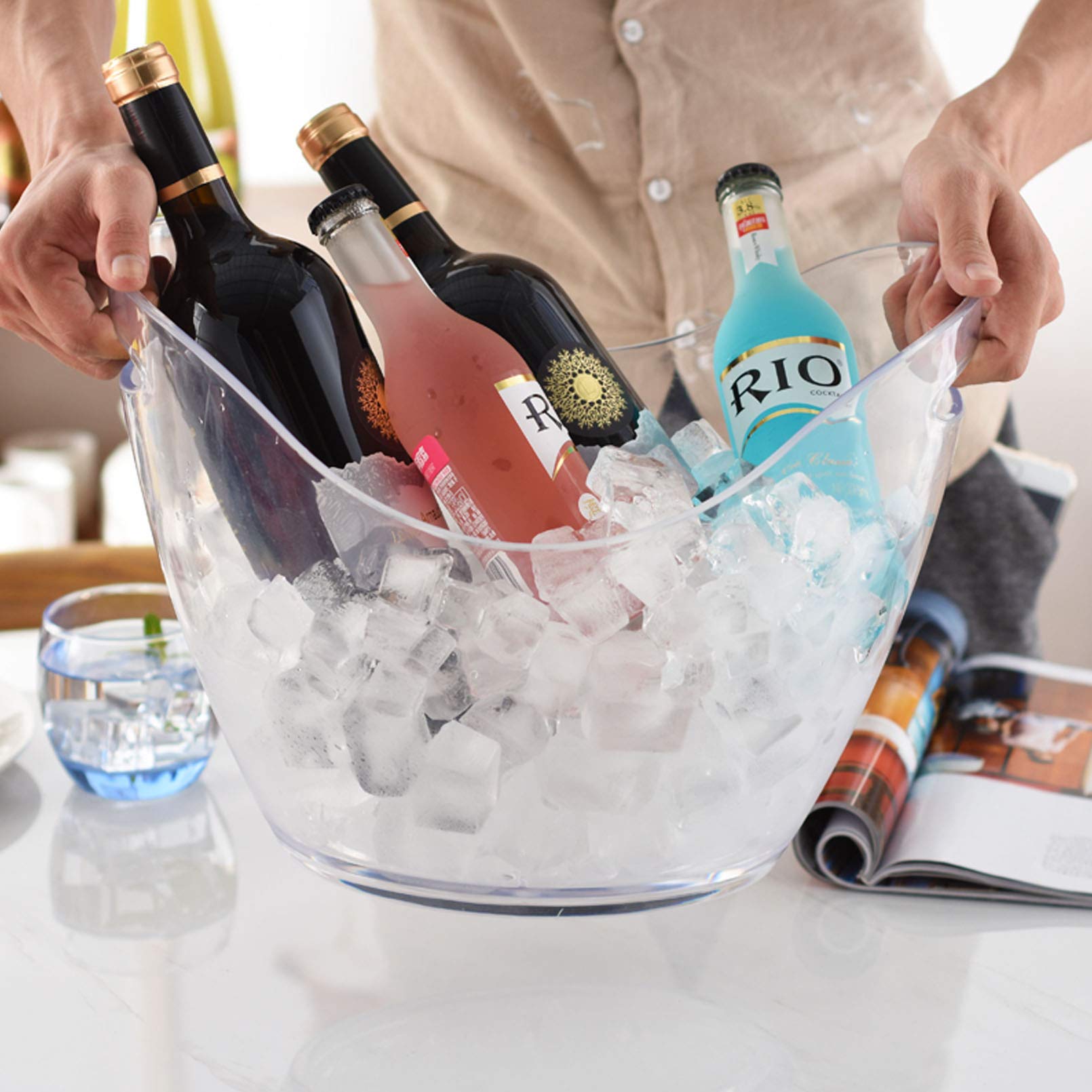 Clear Plastic Ice Bucket 3.5 Liter - Large Capacity Wine & Champagne Cooler - Beer Bottle Chiller for Parties, BBQs, Picnics & Outdoor Events - Durable Storage Tub for Indoor & Outdoor Use