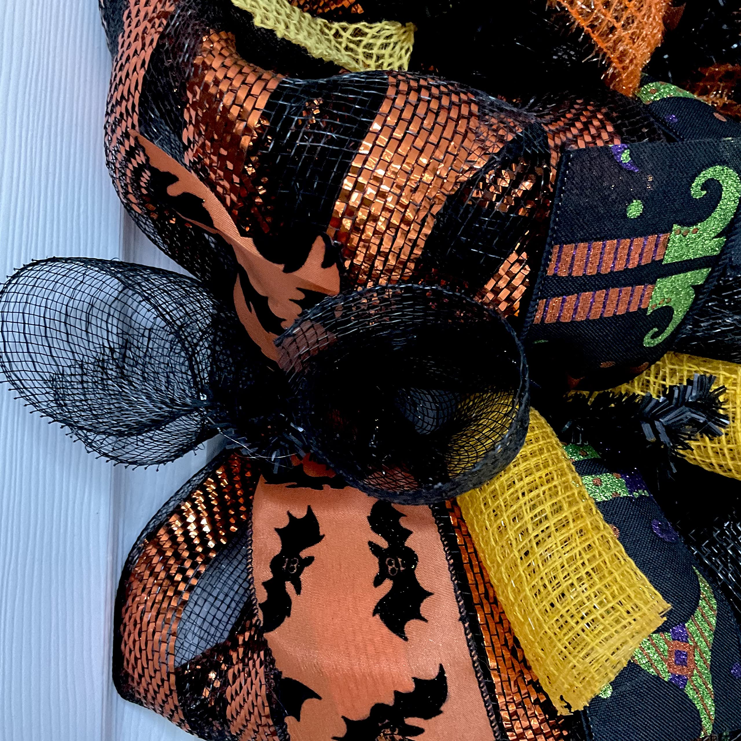 Handmade Deco Mesh Halloween Wreath - Spooky Front Door Decor for Witch-Themed Parties & Seasonal Home Decoration