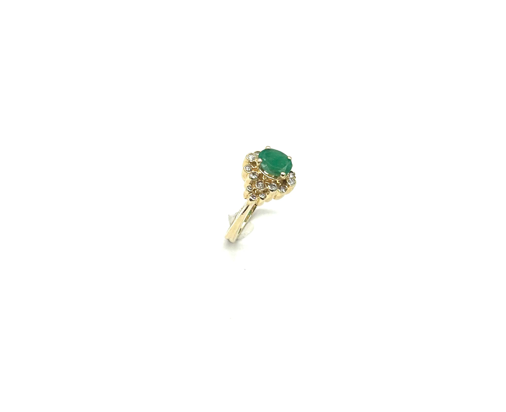 Exquisite Women's Diamond & Emerald Bezel Cluster Ring - 14K Gold Vintage Style Jewelry for Engagement, Anniversary & Special Occasions
