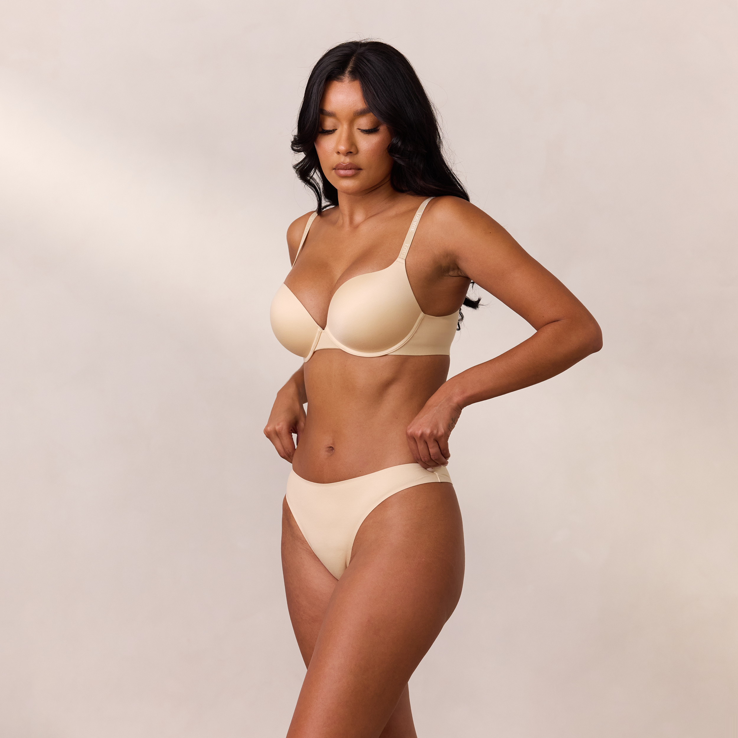 Everyday High Push Up Bra - Comfortable & Supportive Lace Underwire Vanilla T-Shirt Bra for Women | Perfect for Work, Date Night & Everyday Wear