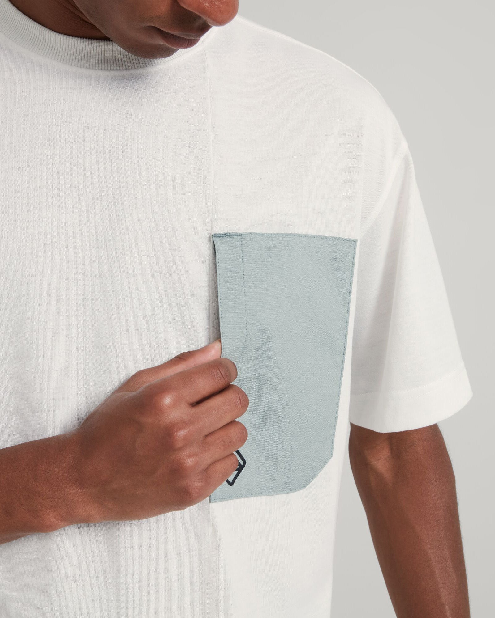 Men's Vander Pocket Short Sleeve T-Shirt - White | Casual Comfort Wear for Everyday Outfits & Summer Style