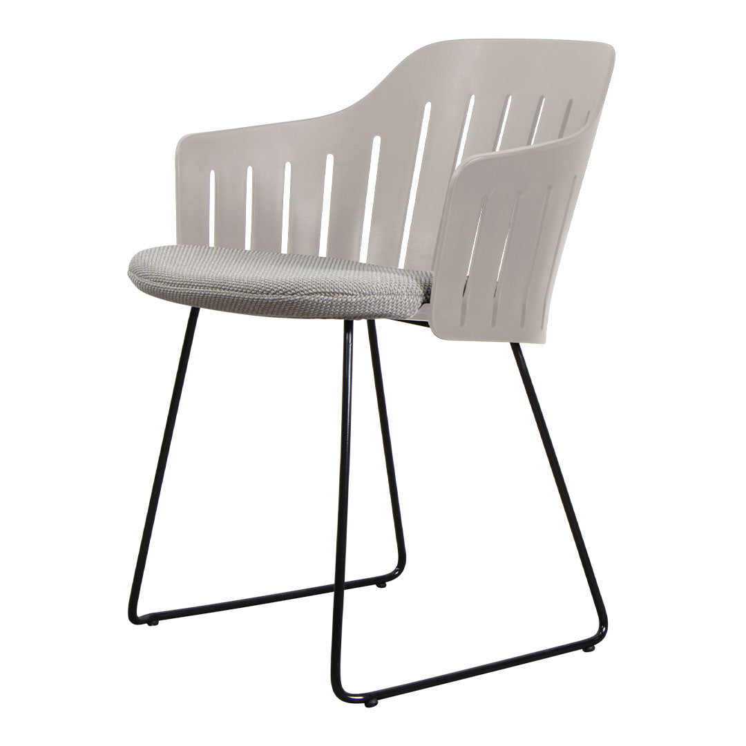 Premium Outdoor Lounge Chair with Sled Base & Comfortable Seat Cushion - Perfect for Patio, Garden, Poolside Relaxation and Backyard Lounging