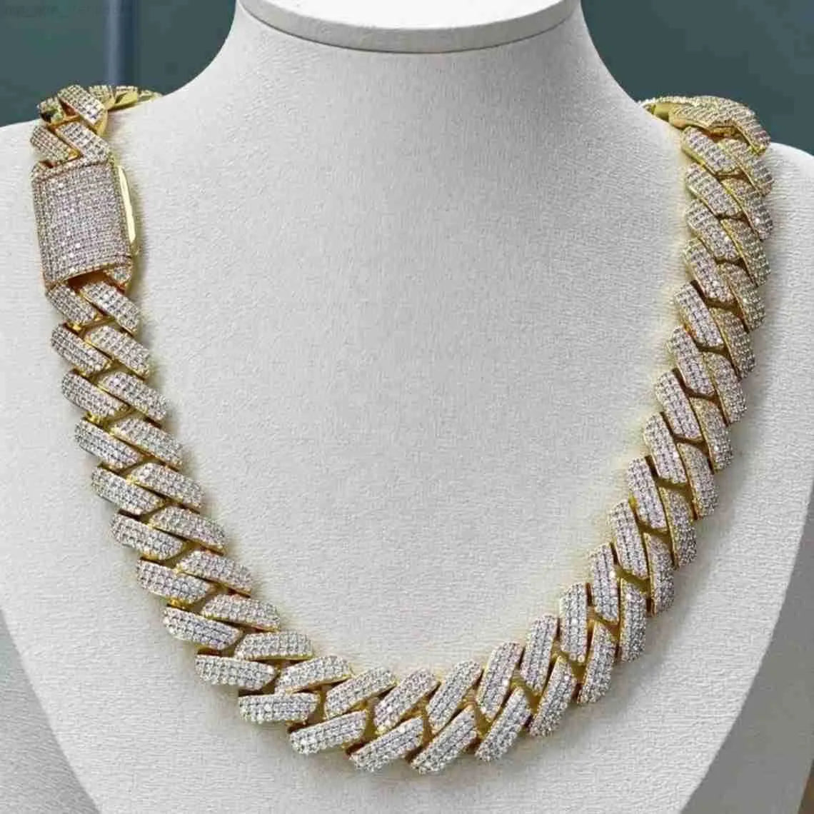 24K Gold Plated Moissanite Cuban Link Chain Necklace for Men - Iced Out Tennis Chain Jewelry - Perfect for Hip Hop Style & Special Occasions