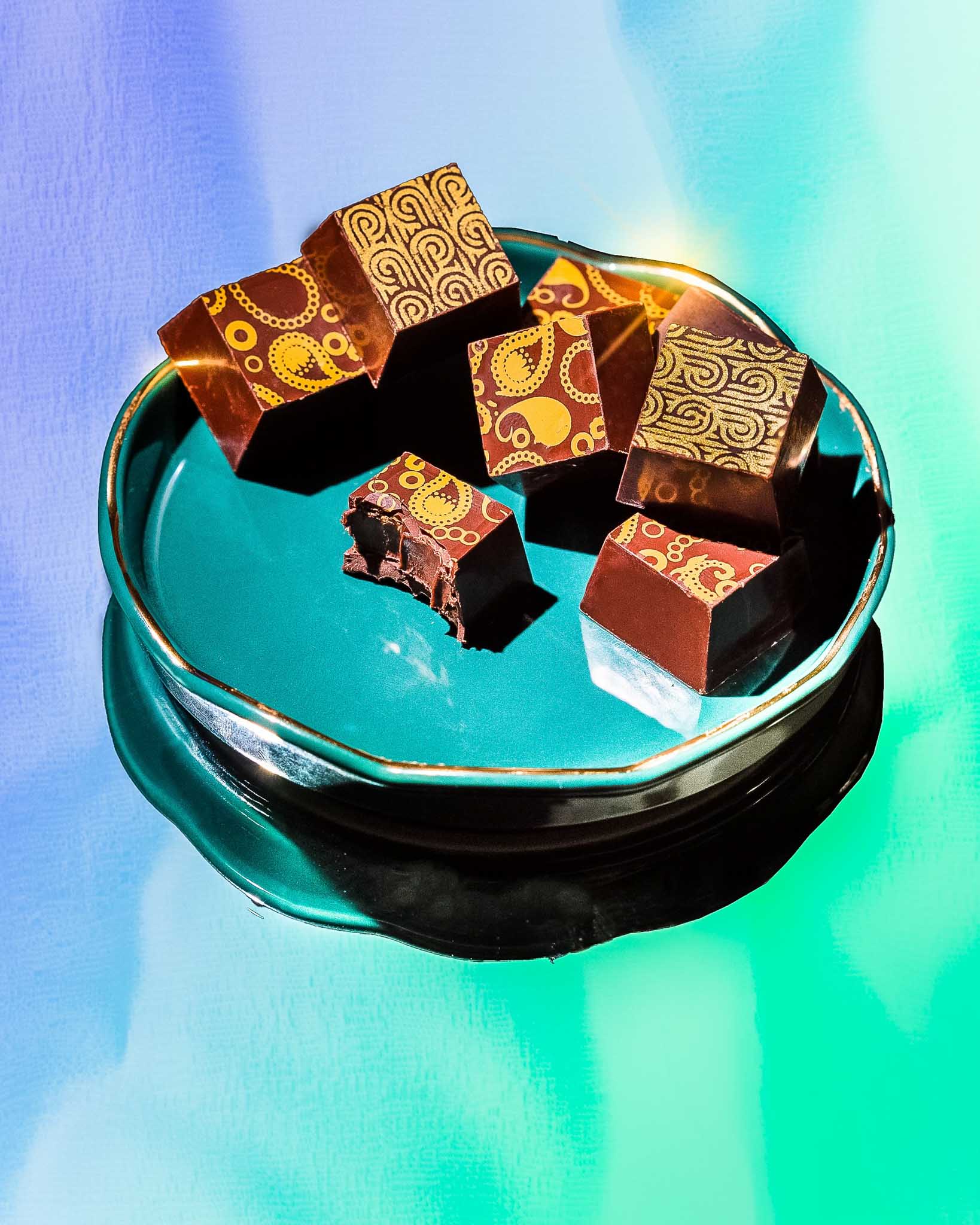 Luxury Boozy Chocolates Gift Box - 12-Piece Assorted Alcohol-Infused Chocolates with Whiskey, Rum & Wine Flavors - Perfect for Holidays, Birthday Gifts & Romantic Date Nights